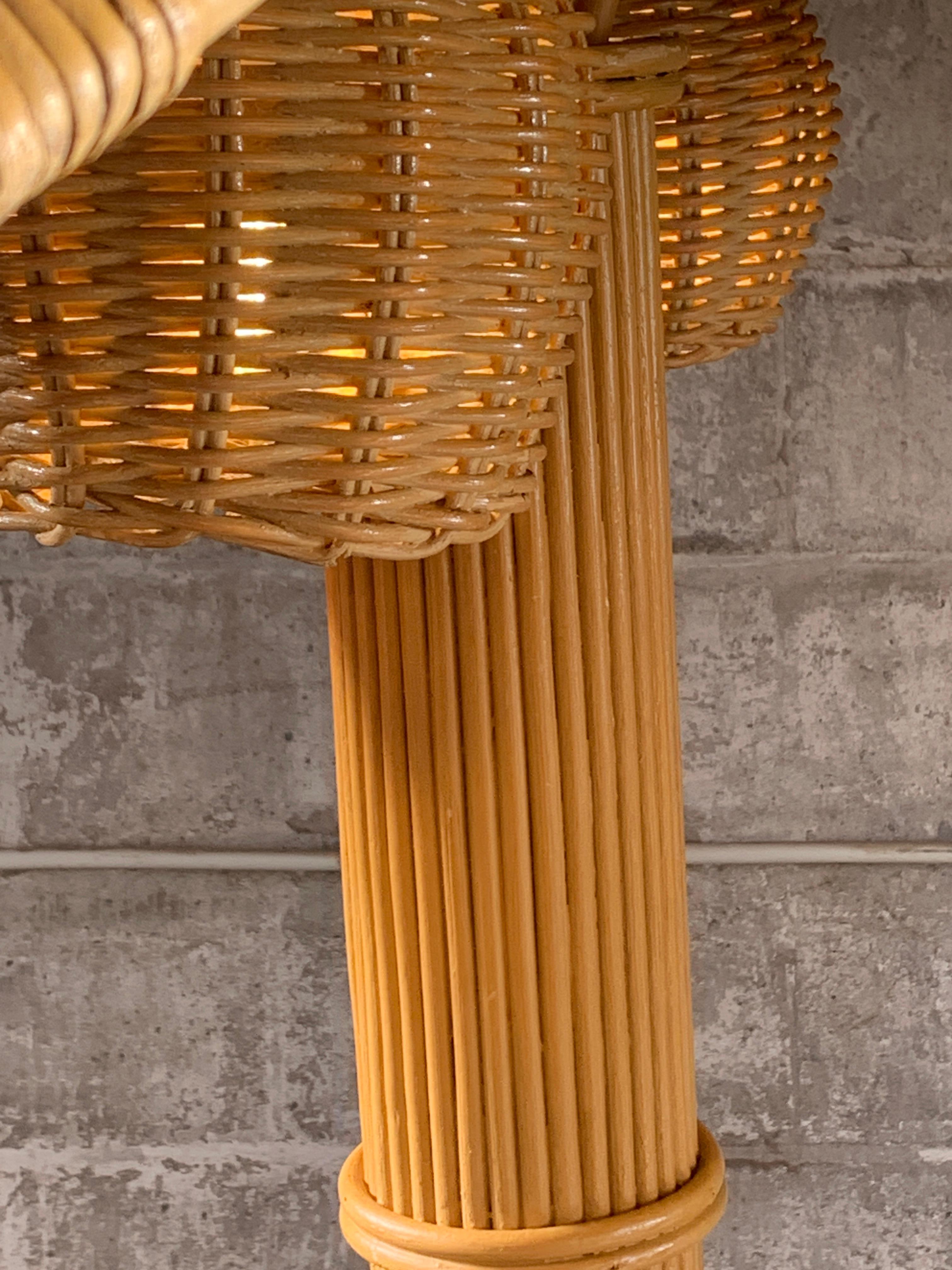 Pencil Reed rattan bamboo coconut palm tree floor lamp In Good Condition In Zaandam, NL