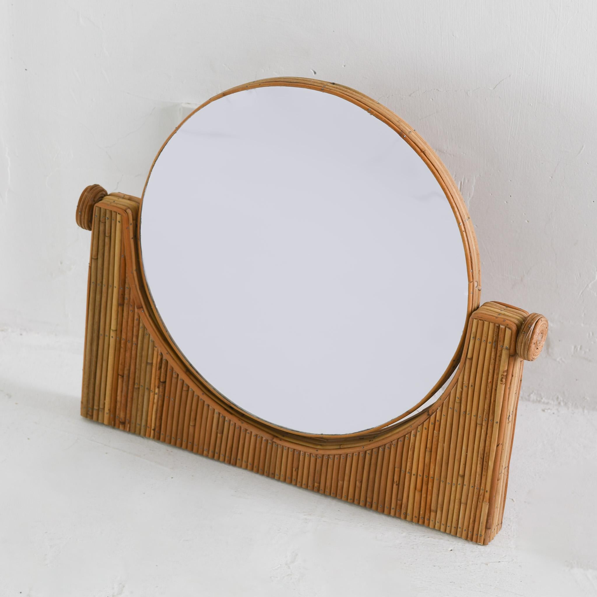 Fait main Miroir de table en roseau de style moderne du milieu du siècle dernier en vente