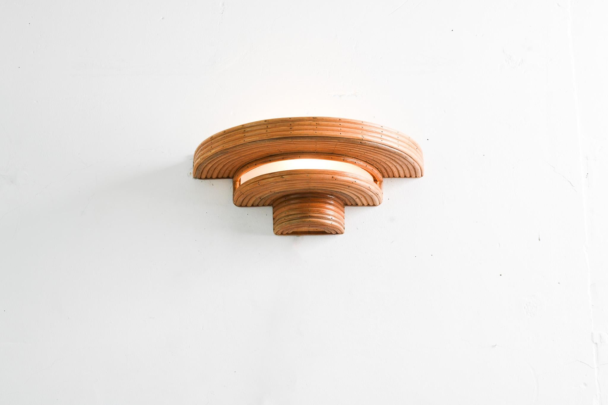 Lámpara de pared 