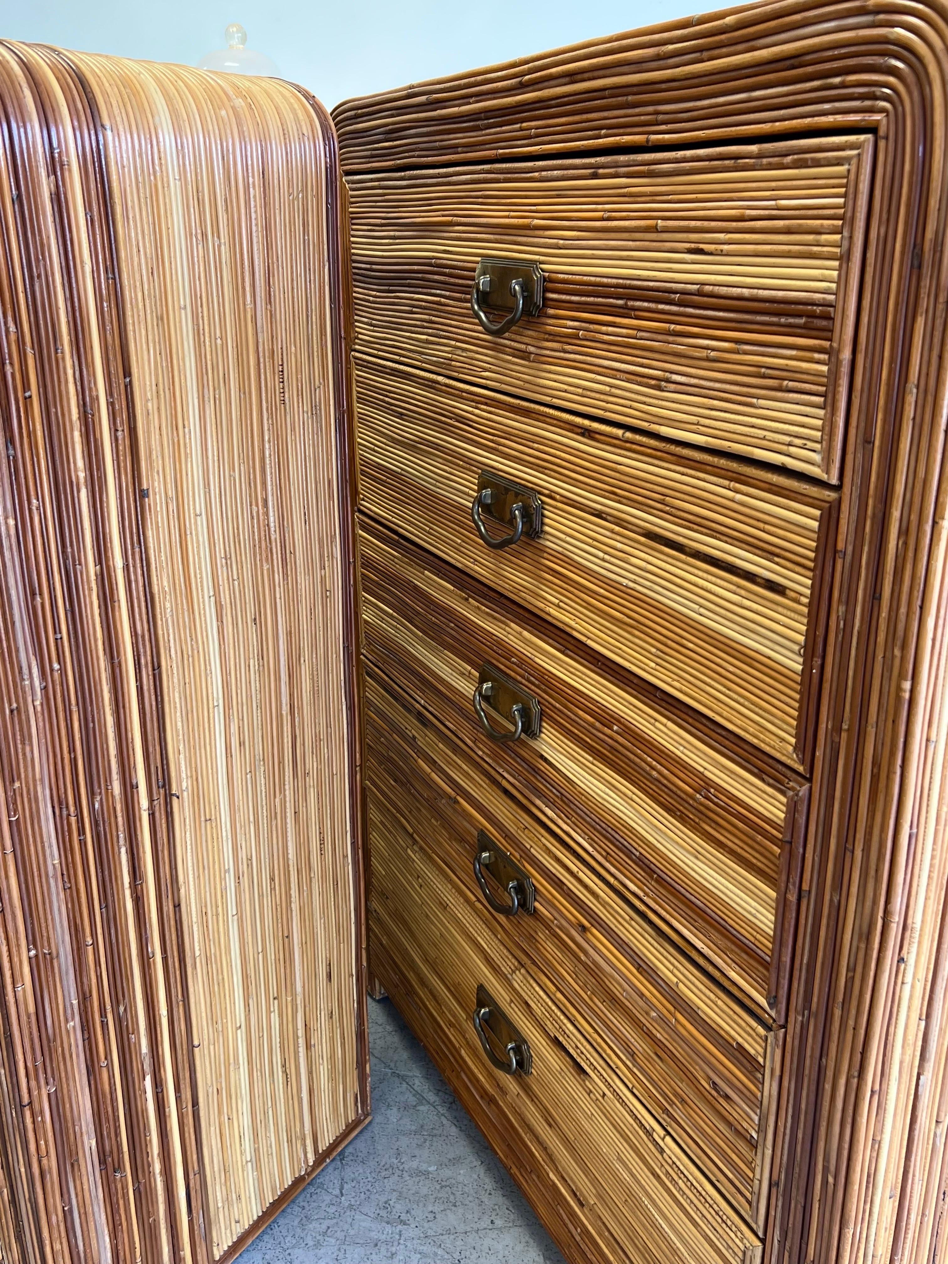 Pencil Reed Waterfall Chest of Drawers Dressers In Good Condition For Sale In Miami, FL