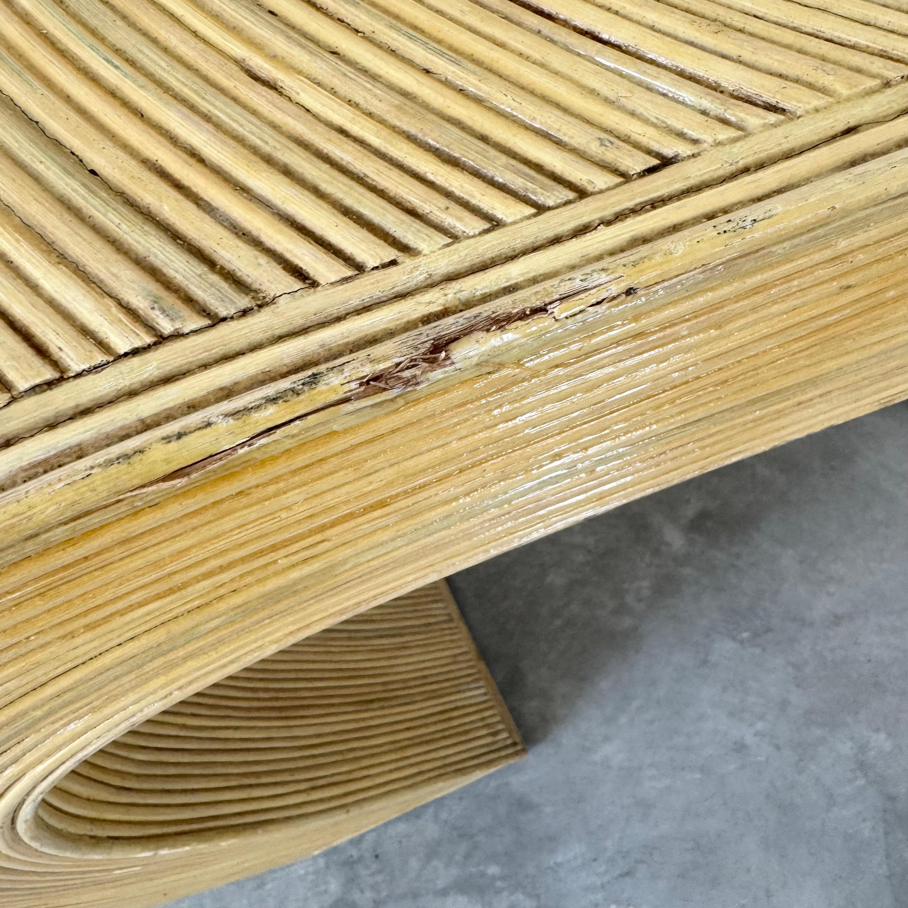 Pencil Reed Waterfall Console, 1970s Italy For Sale 1