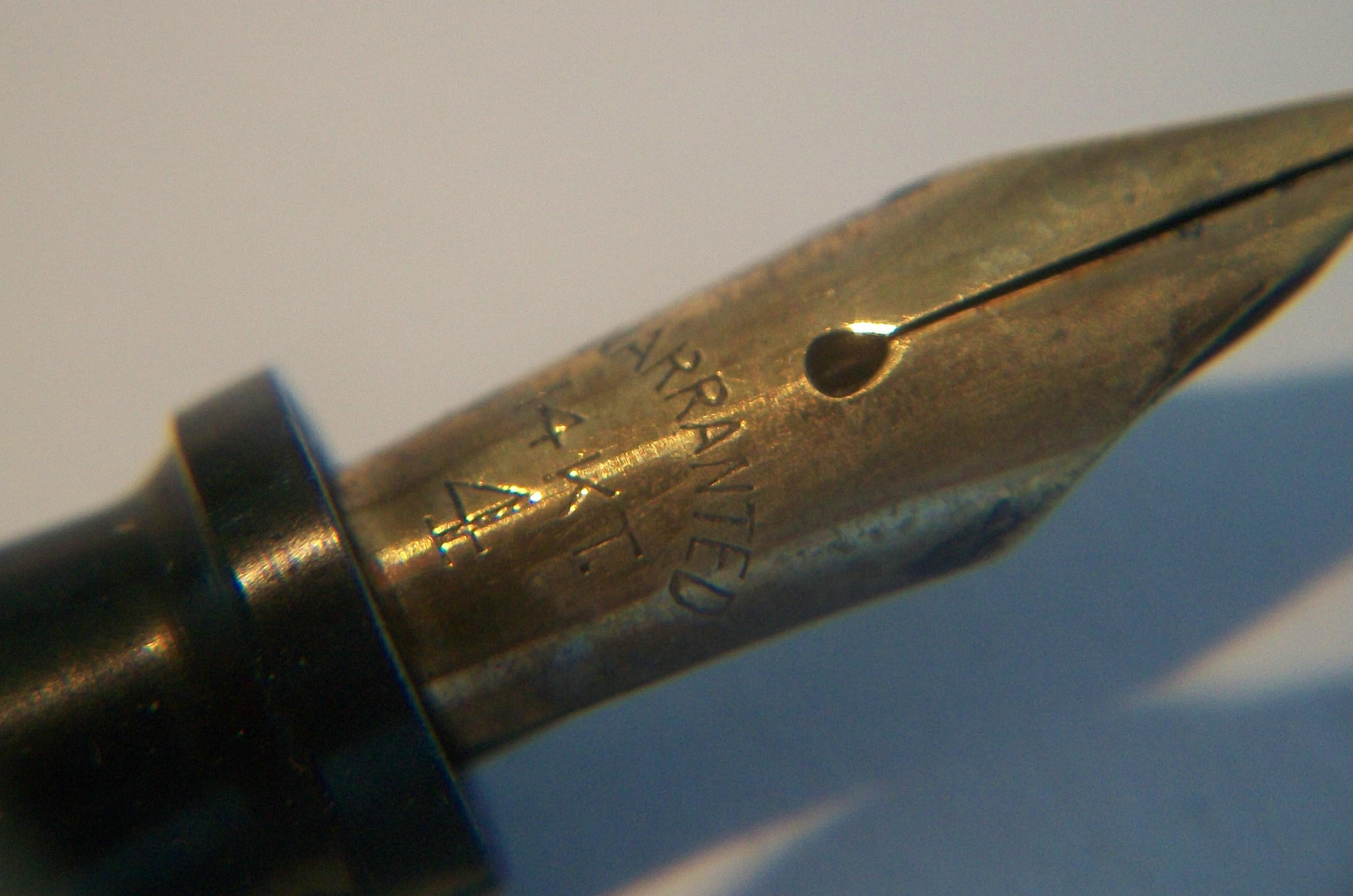 PENCRAFT - La empresa Mayer Co. - Pluma Estilográfica - Plumín de Oro de 14K - Canadá - Circa 1950's en venta 5