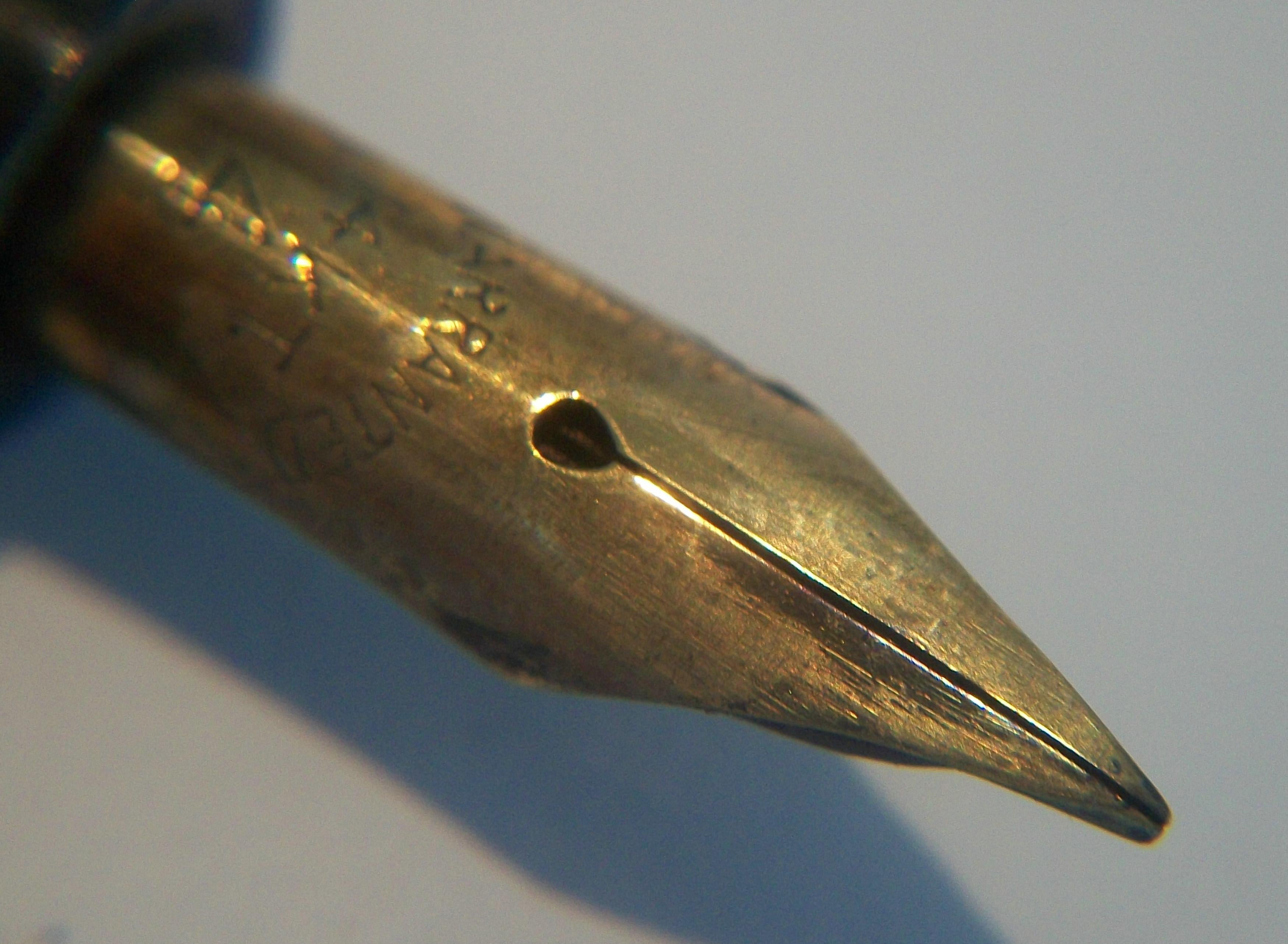 PENCRAFT - La empresa Mayer Co. - Pluma Estilográfica - Plumín de Oro de 14K - Canadá - Circa 1950's en venta 6
