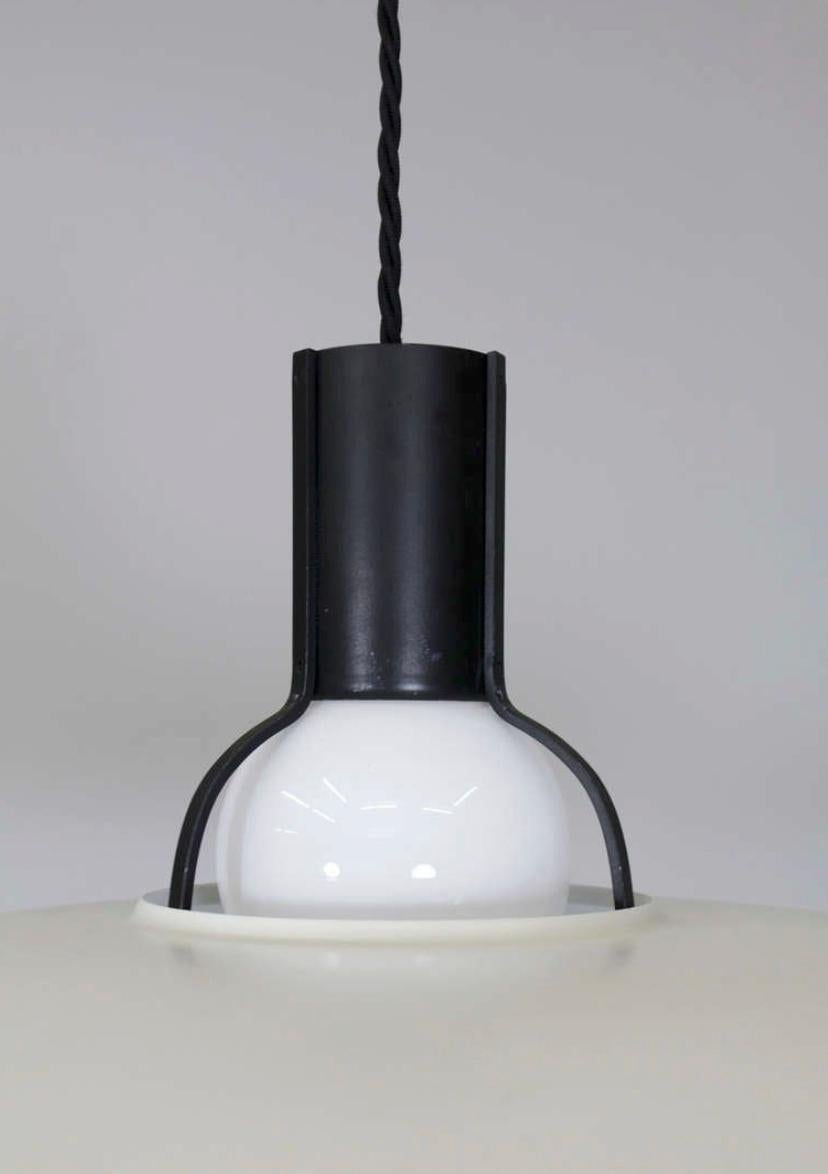 Modern Pendant '2133' by Gino Sarfatti 1976, Arteluce Italy For Sale