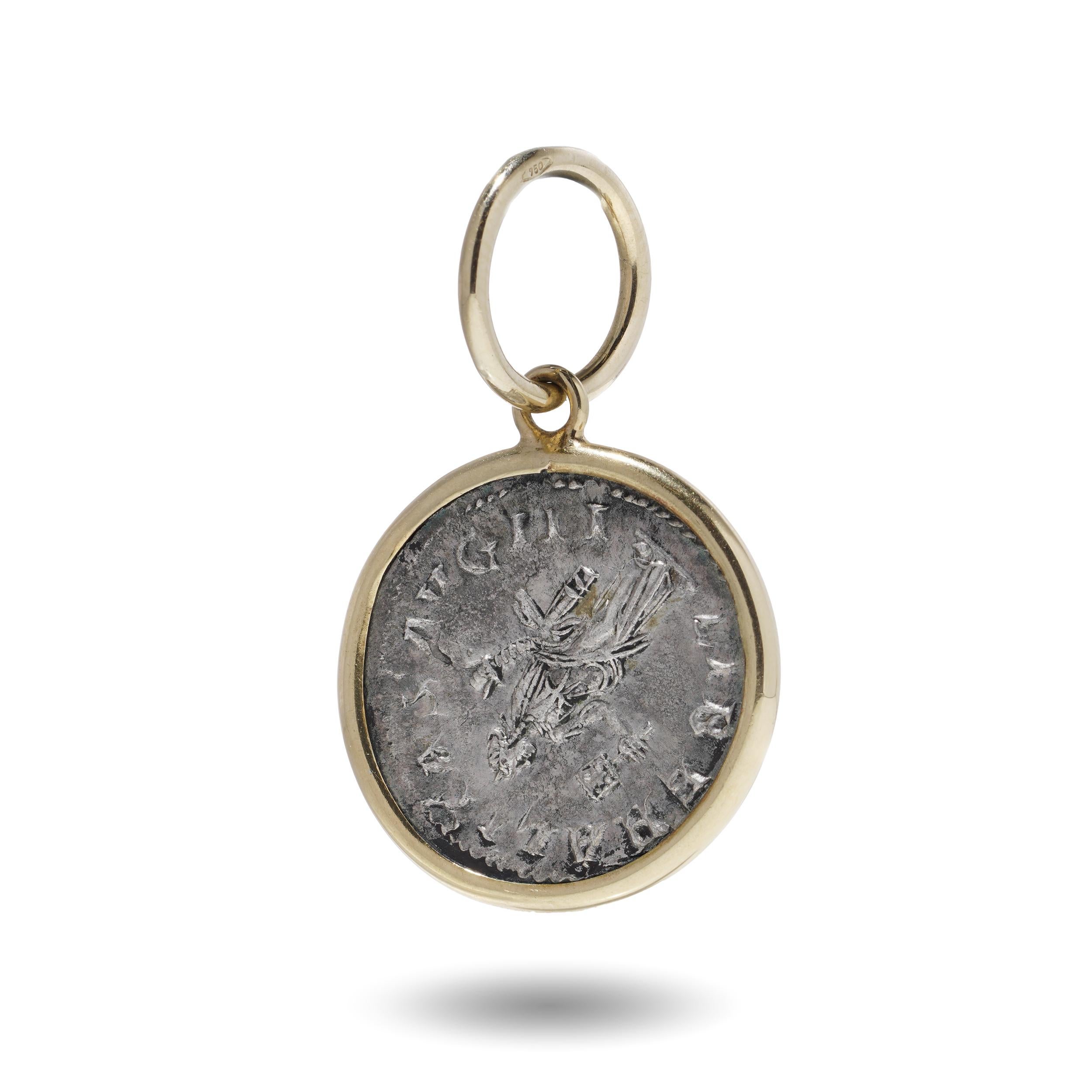 Pendentif Antoninianus de style romain Gordian III en argent et or 18 carats Unisexe en vente