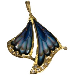 Pendant Blue Enameled Wings in Yellow Gold 18 Karat and White Diamonds