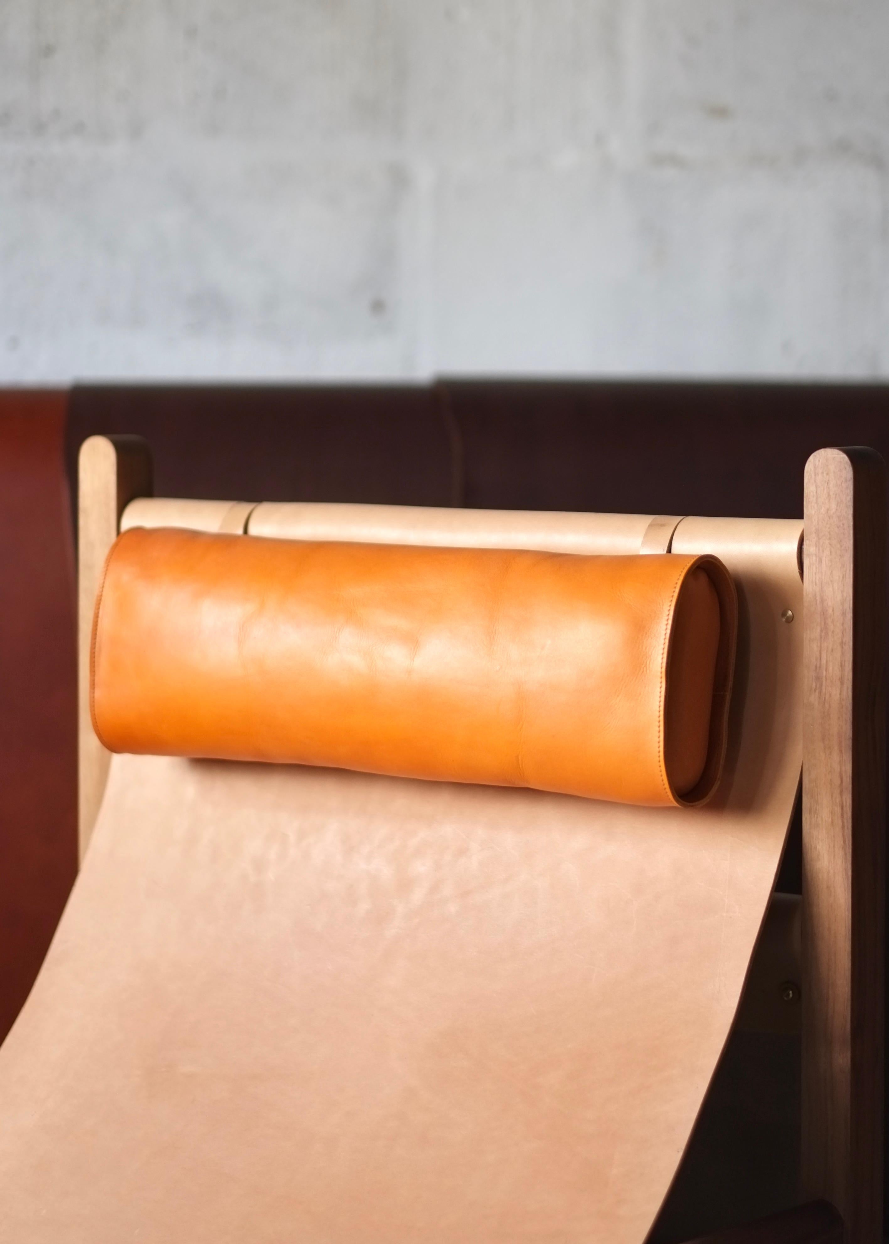 leather sling lounge chair