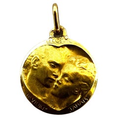 Pendant by Emile Monier 18k Yellow Gold depicting Lovers Art Deco Style