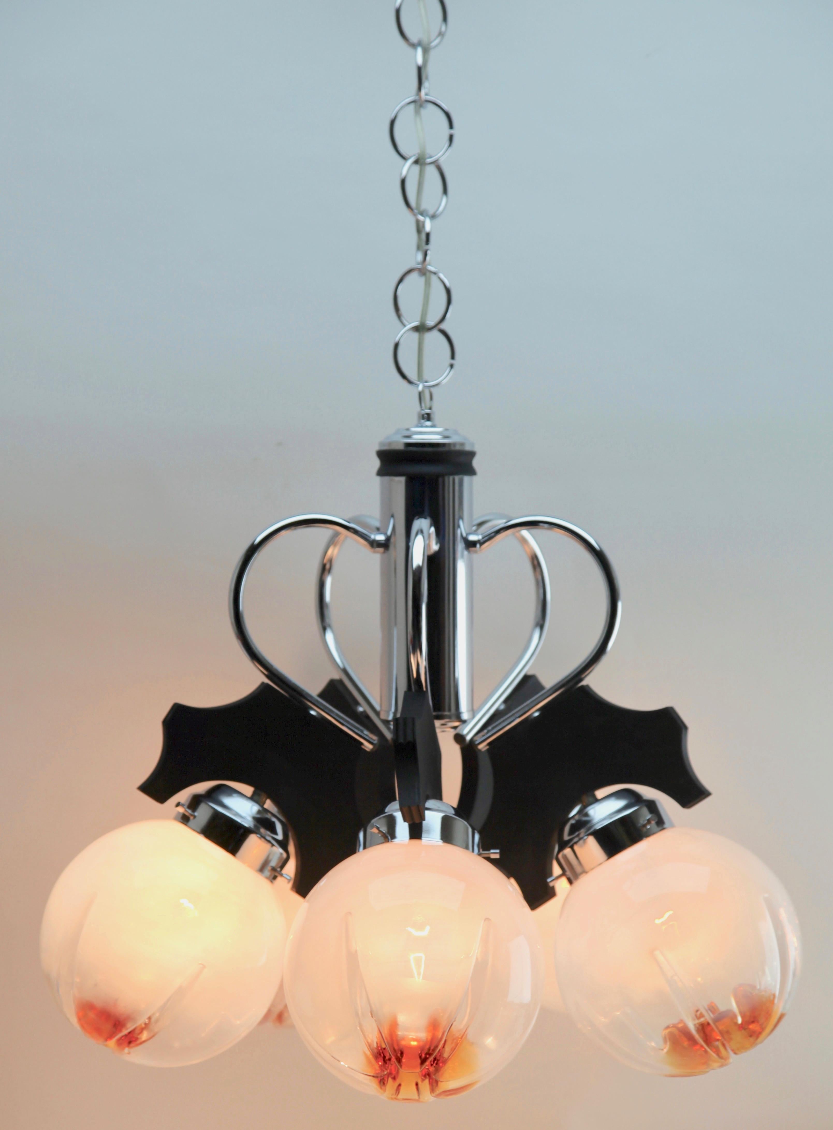 Pendant by Mazzega with 5 Globes of Clear Glass with Orange Inclusions For Sale 5