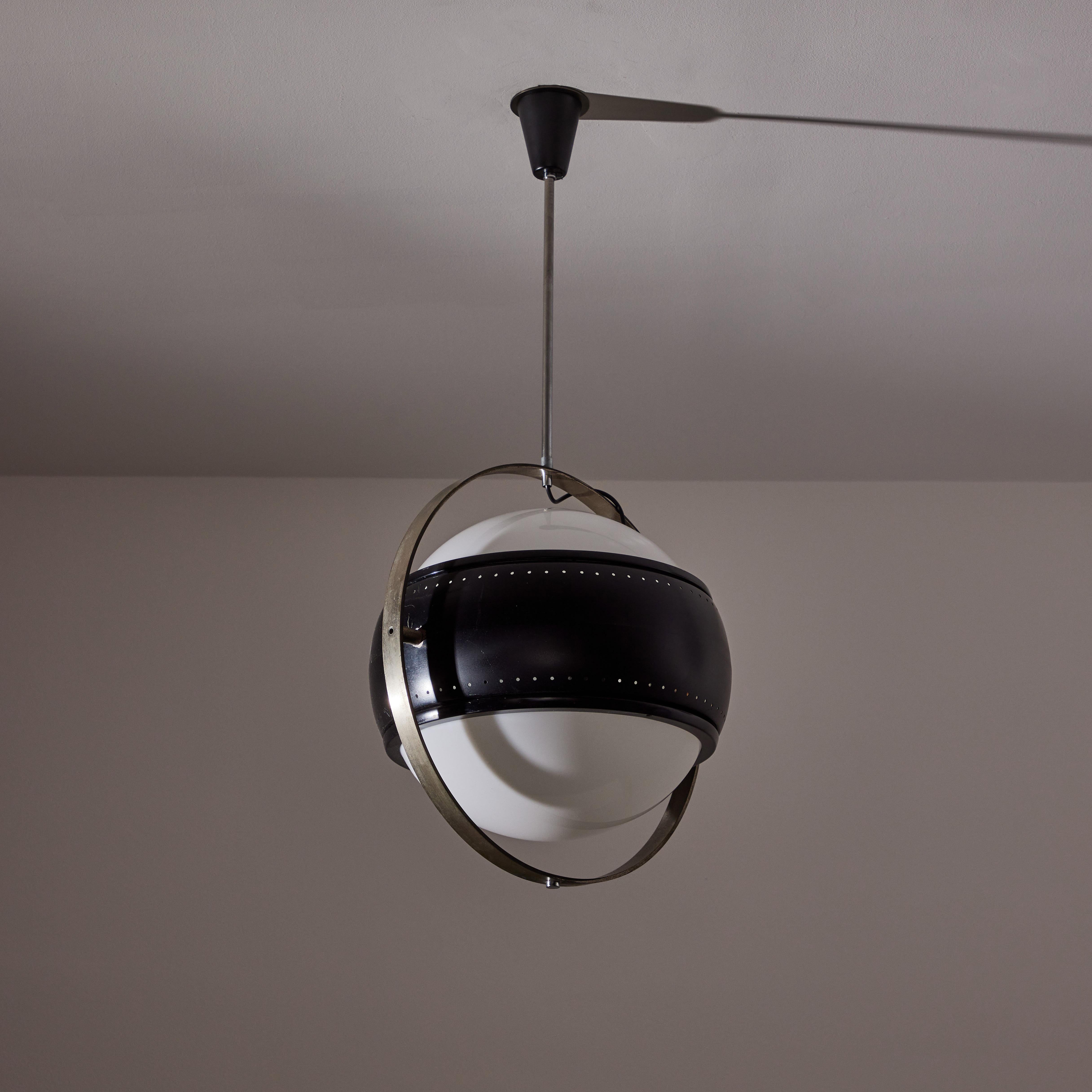 Pendant by Oscar Torlasco 2