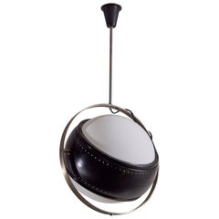 Pendant by Oscar Torlasco