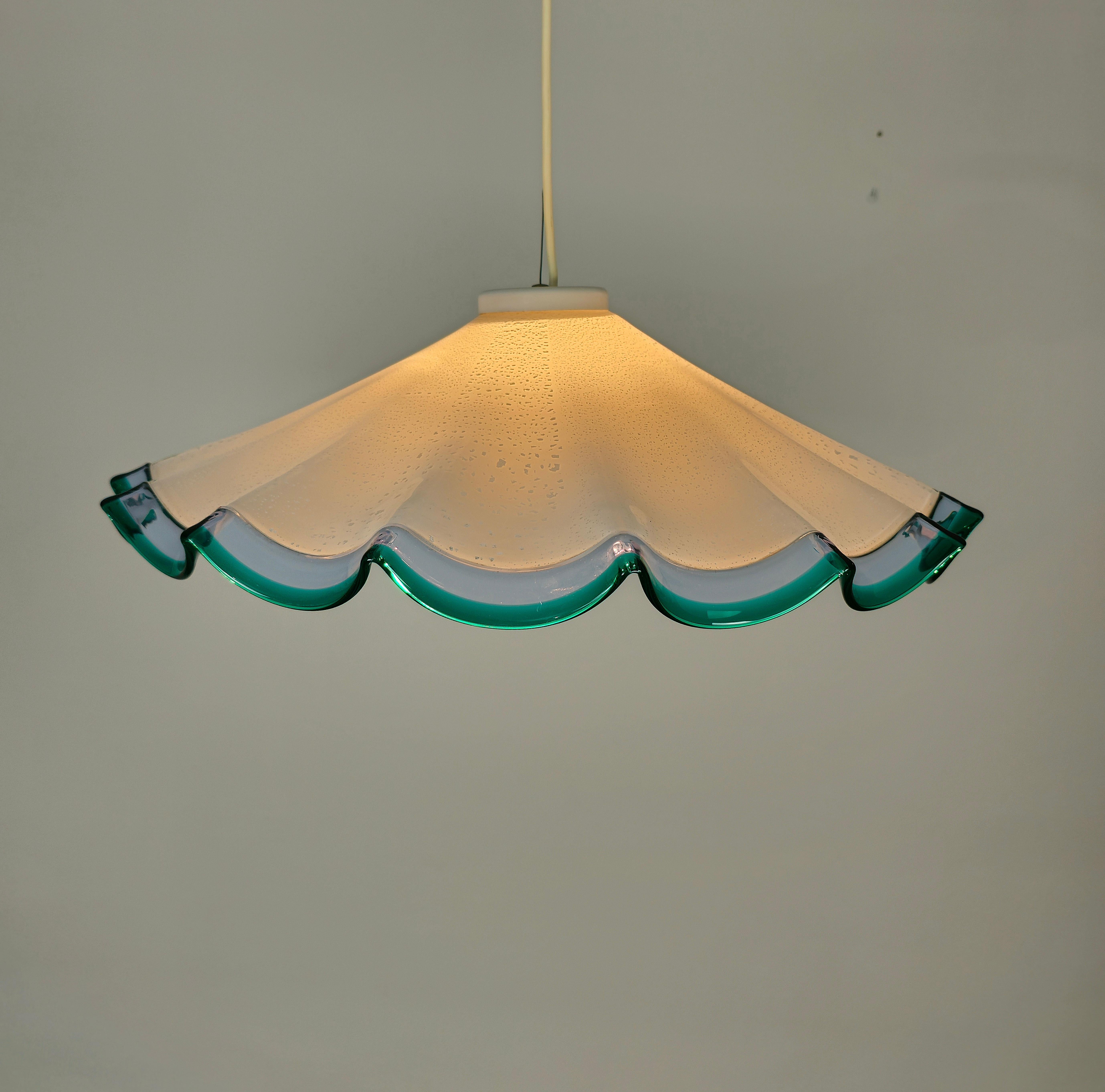 Pendant Chandelier Blown Murano Glass Postmodern Italian Design 1980s In Excellent Condition For Sale In Palermo, IT