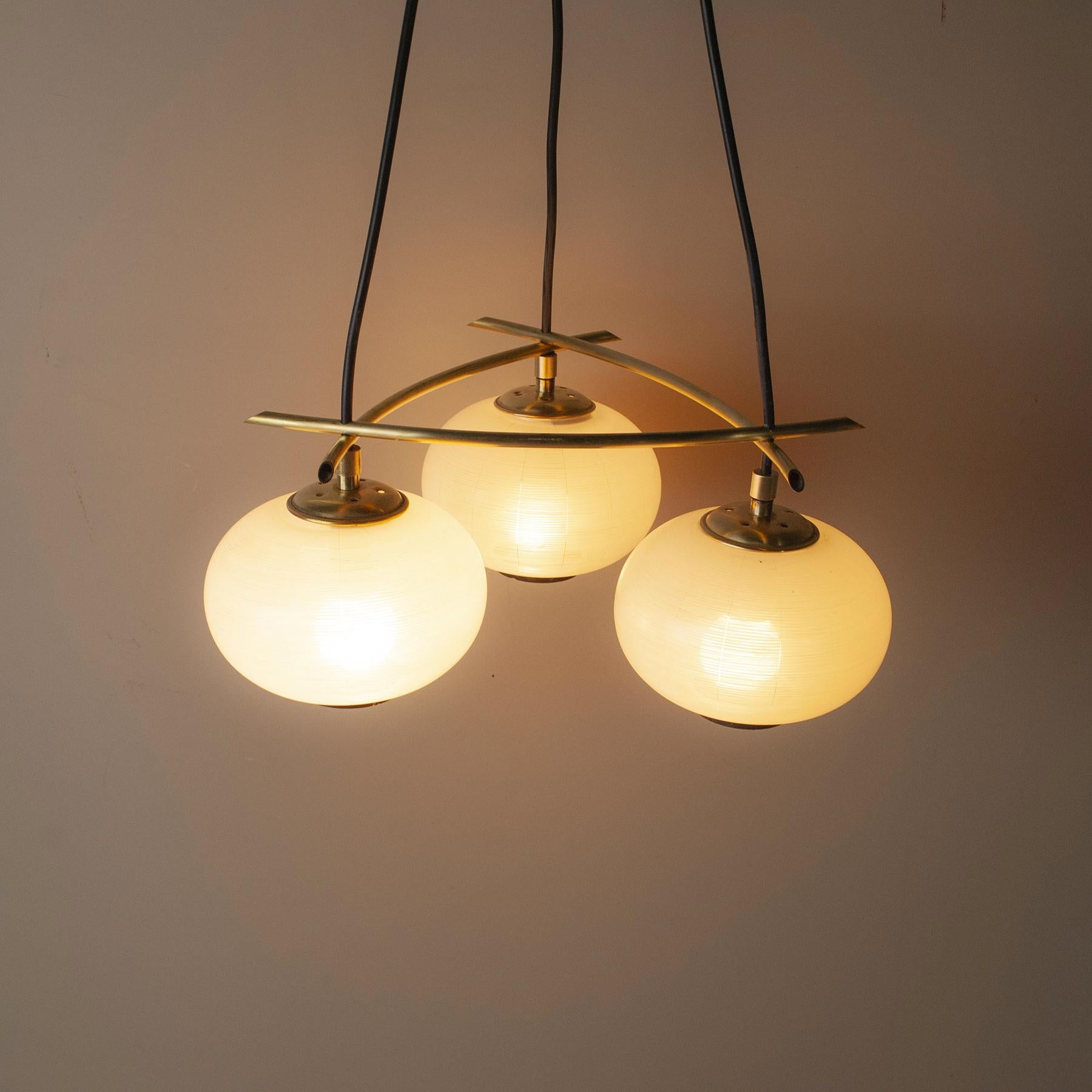 Pendant Chandelier Itailan Mdcentury from the 50s For Sale 1