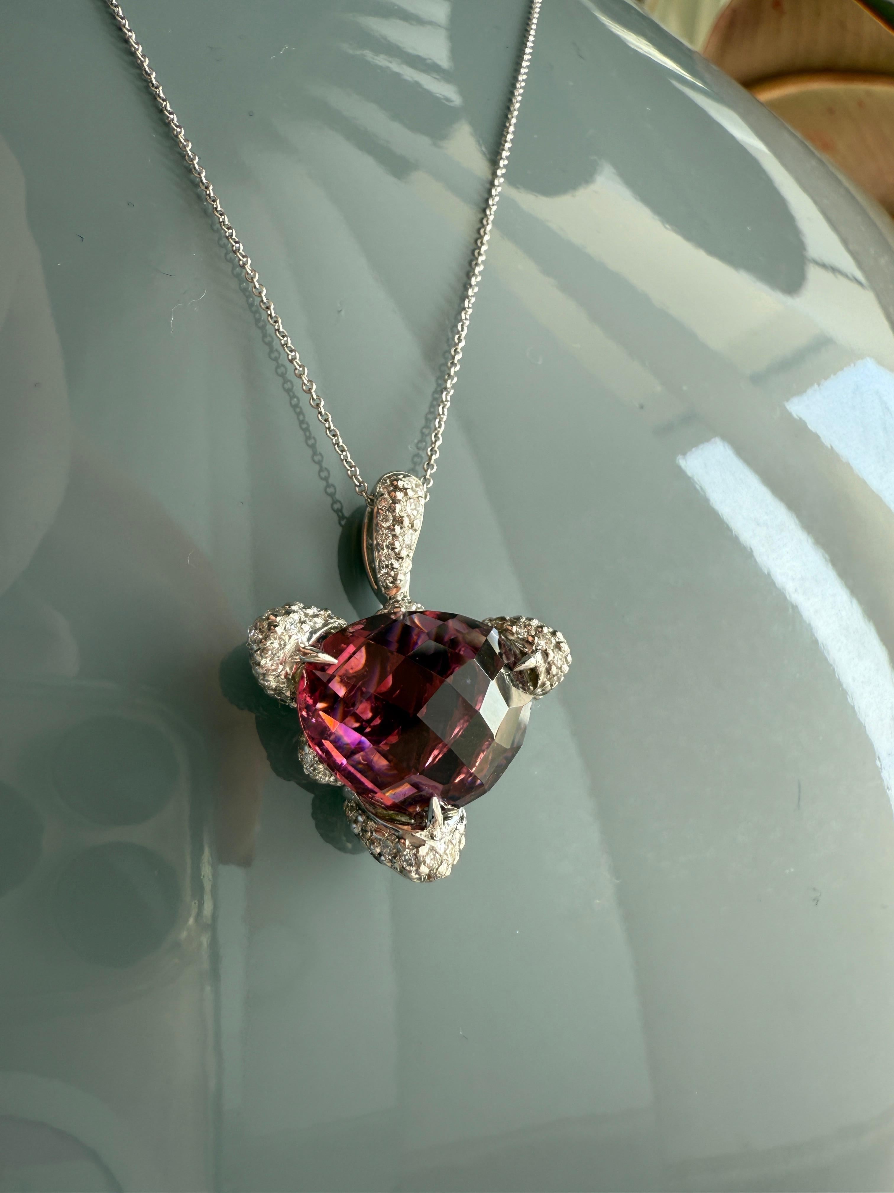 Women's Pendant Diamond and Pink Tourmaline Trillion Briollete For Sale