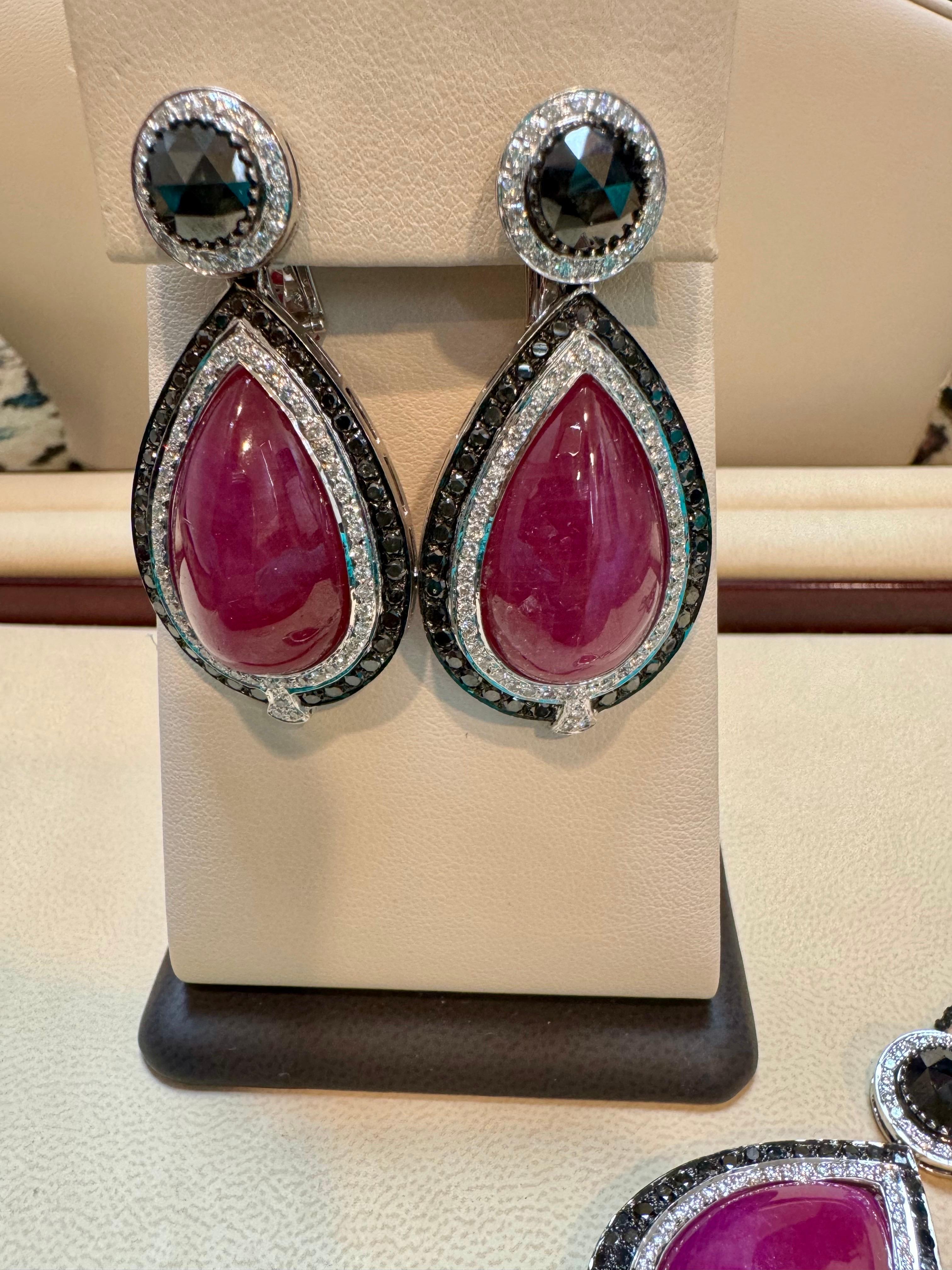  Pendant & Earring Suite 60Ct Natural Ruby No Heat & Black & White Diamond 18KWG In Excellent Condition For Sale In New York, NY