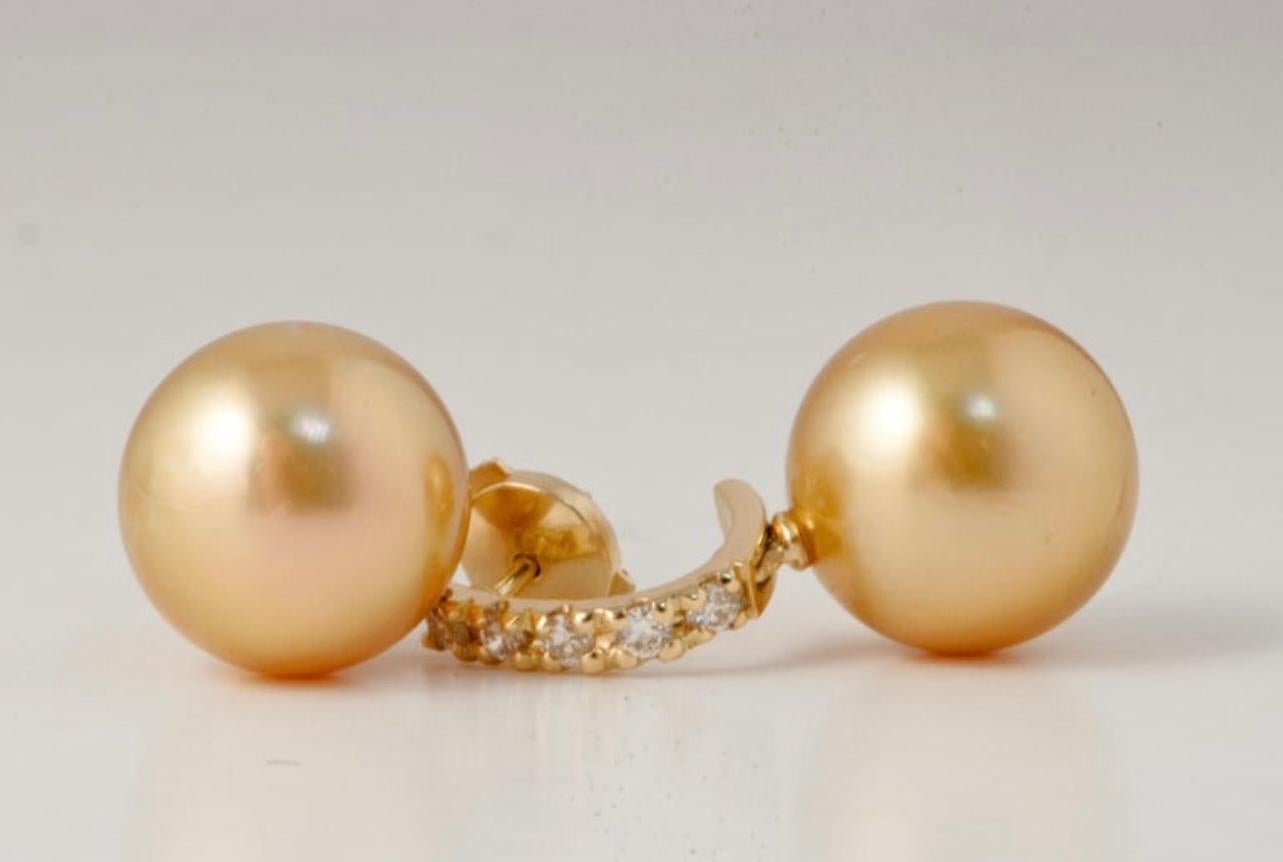 Pendant Earrings Golden Pearl Beads Diamonds Yellow Gold For Sale 11