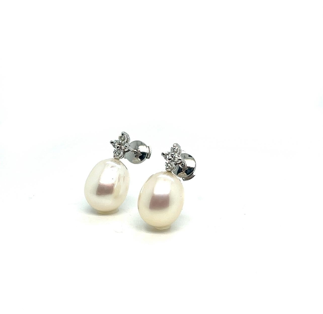 Art déco Pendentifs Boucles d'oreilles Mère de Perles Diamants Or Blanc en vente