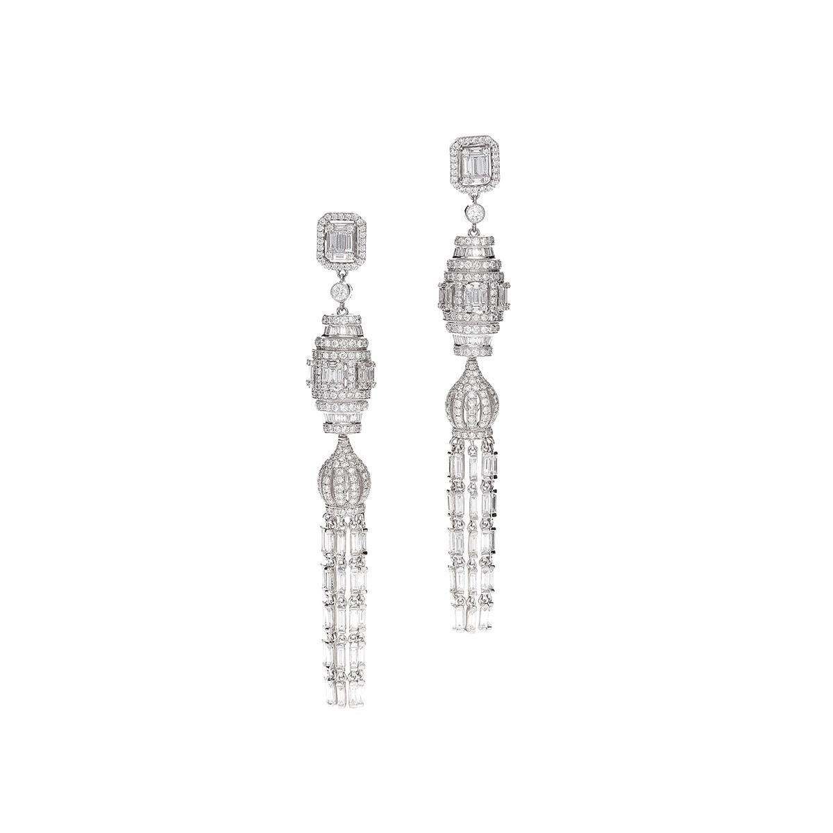 Earrings in 18kt white gold set with 374 diamonds 2.83 cts and 134  baguette cut diamonds 3.31 cts