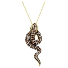 Colgante con Diamantes Chocolate , Diamantes Vainilla engastados en Oro Miel 14K