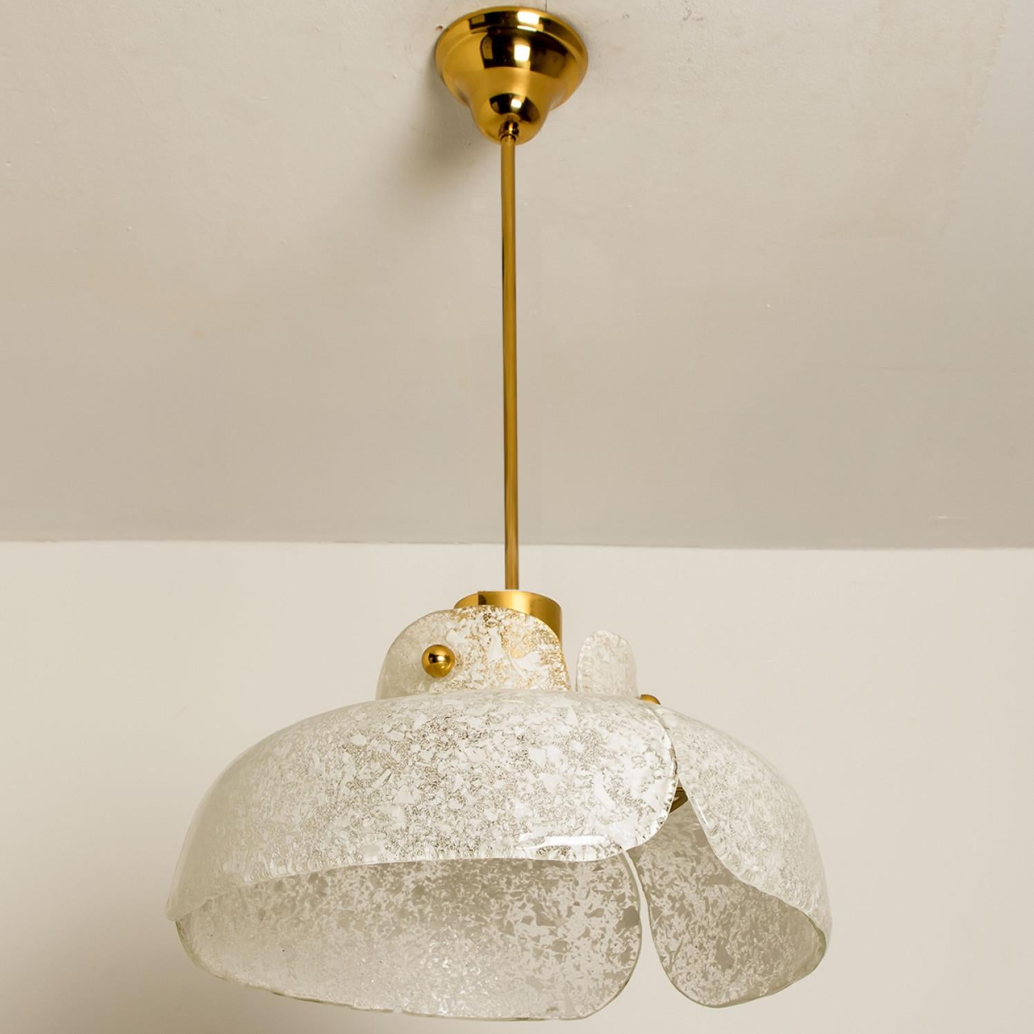 Pendant Flower Lamp by Hillebrand, Europe, Germany In Good Condition For Sale In Rijssen, NL