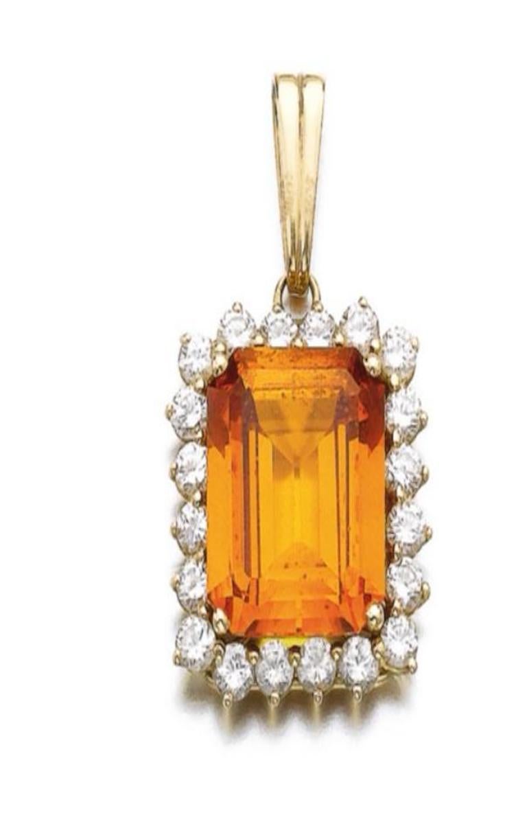 Pendant In Excellent Condition For Sale In New York, US
