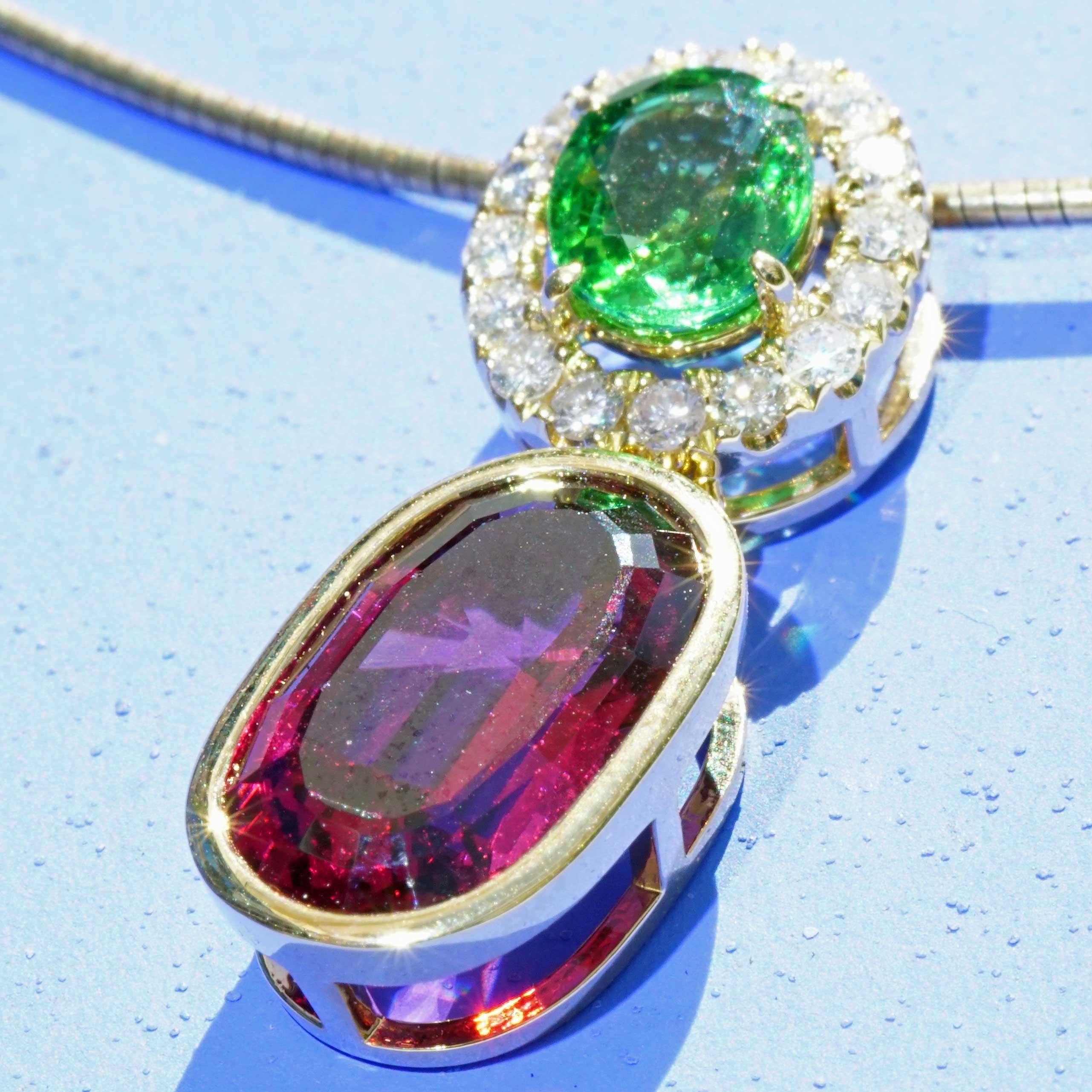 Ciondolo Greene & Greene Diamonds rosso verde Combinazione così bella 5 ct 0,31 ct in vendita 4