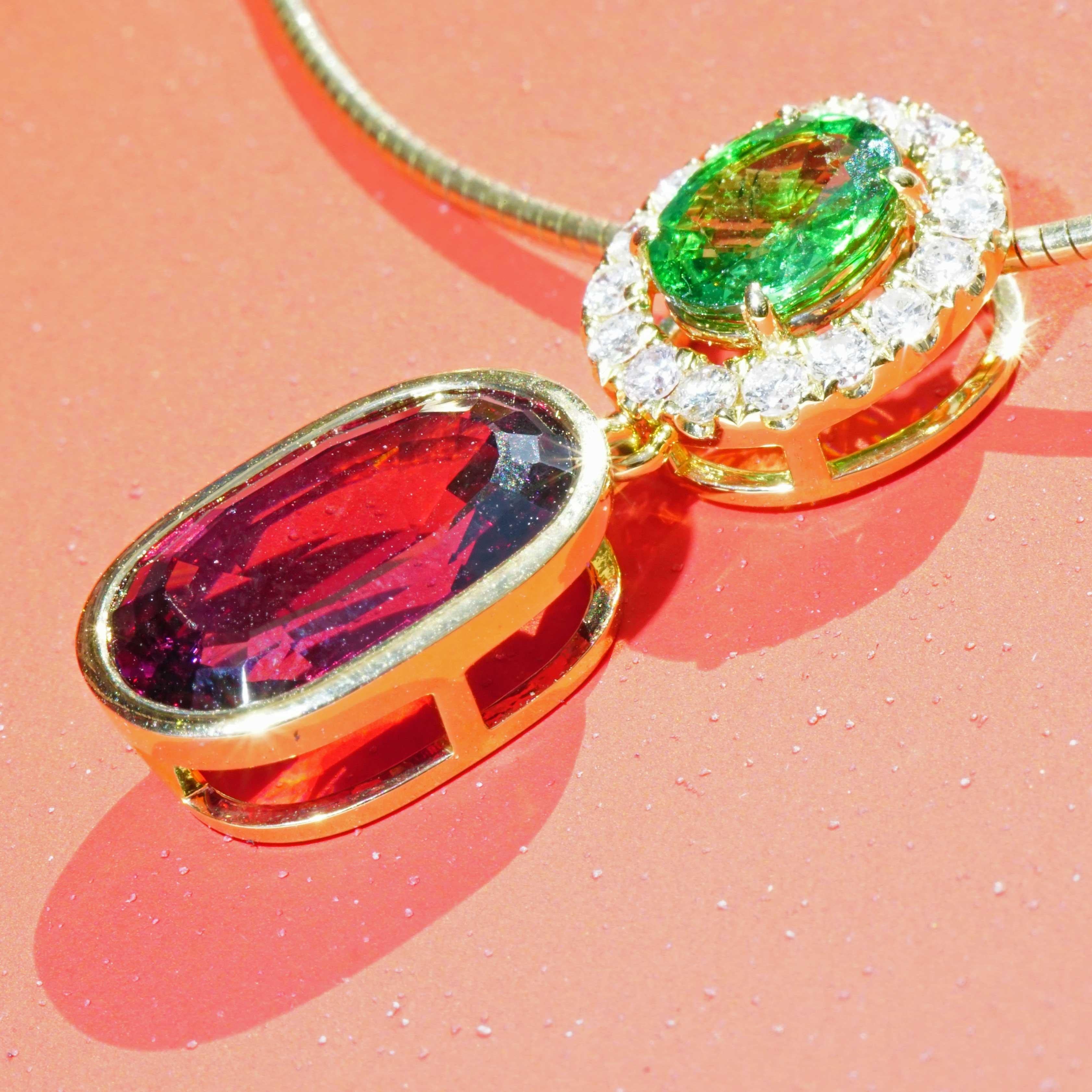 Ciondolo Greene & Greene Diamonds rosso verde Combinazione così bella 5 ct 0,31 ct in vendita 6