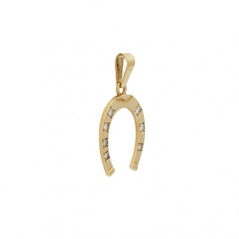 good color and clarity, 14K gold, 2.8 g, length: approx. 2 cm, 20./21. Yes, slight signs of wear. (28)

Pendant 'horseshoe' set with brilliant-cut diamonds, totaling approx. 0.20 ct, good color and clarity, YG 14K, 2.8 g, l.: approx. 2 cm, 20th/21st