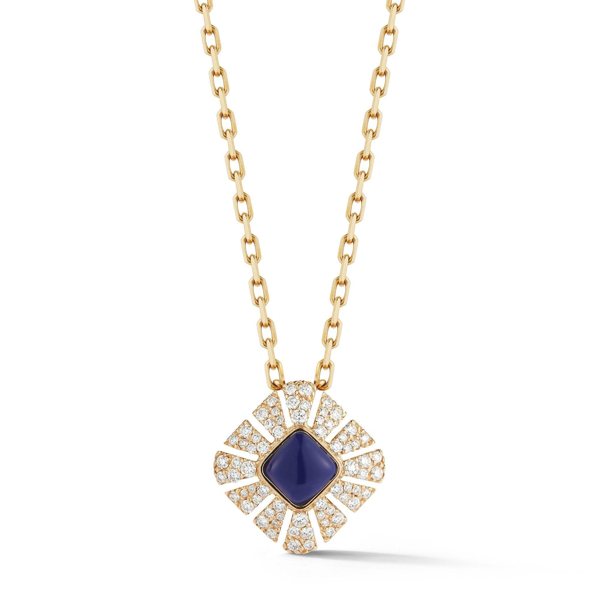 Pendant in 18k Yellow Gold with Pave Diamonds '0.53 Carats' and Lapis In New Condition For Sale In Huntington, NY