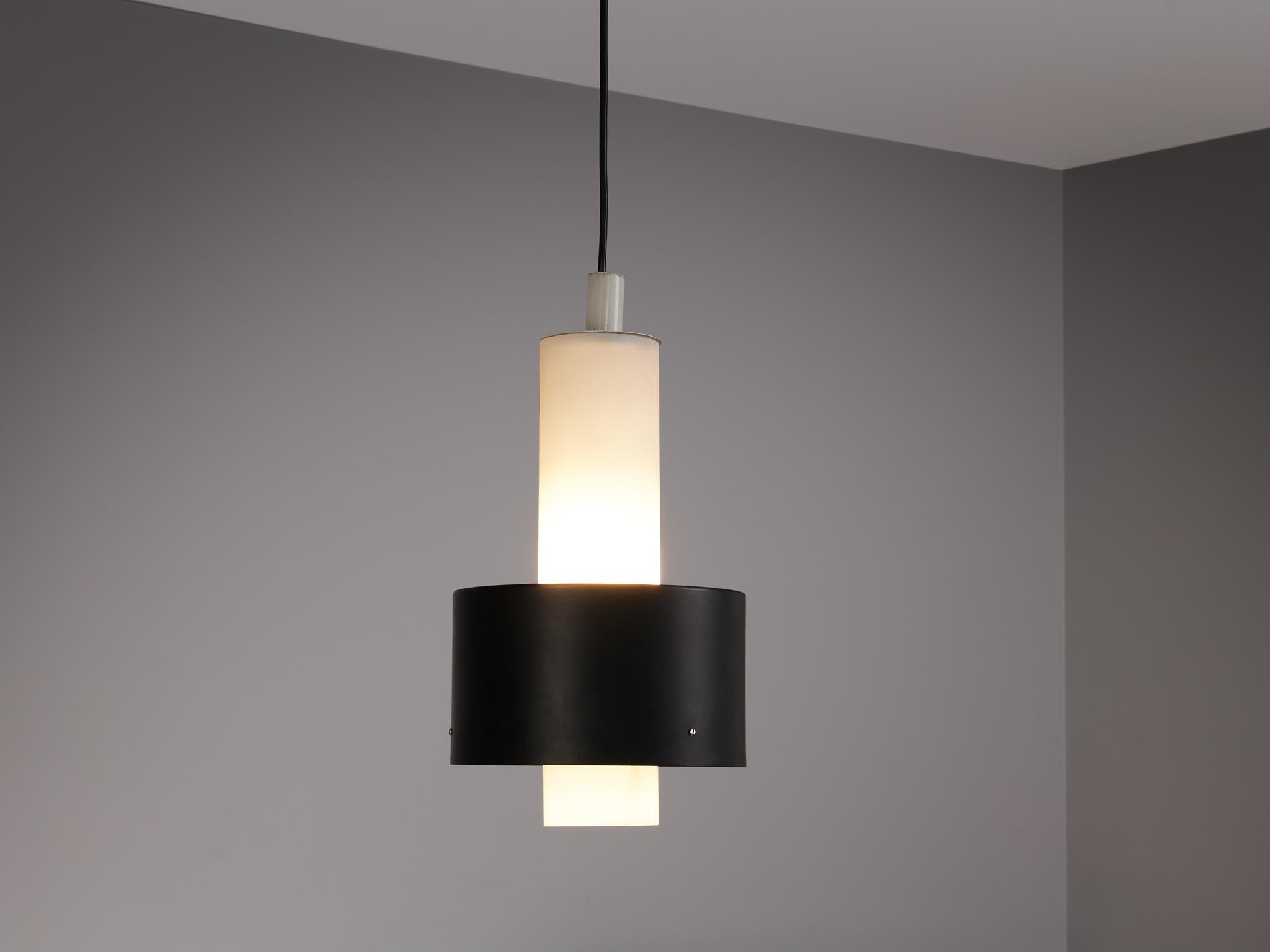 European Pendant in White and Black Lacquered Metal For Sale