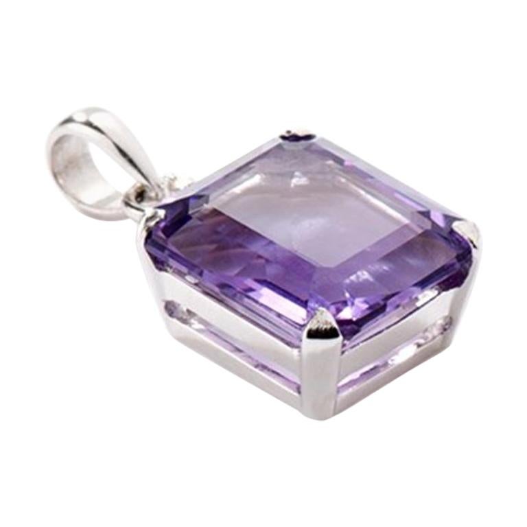 Pendant in White Gold with Amethyst and Diamonds
