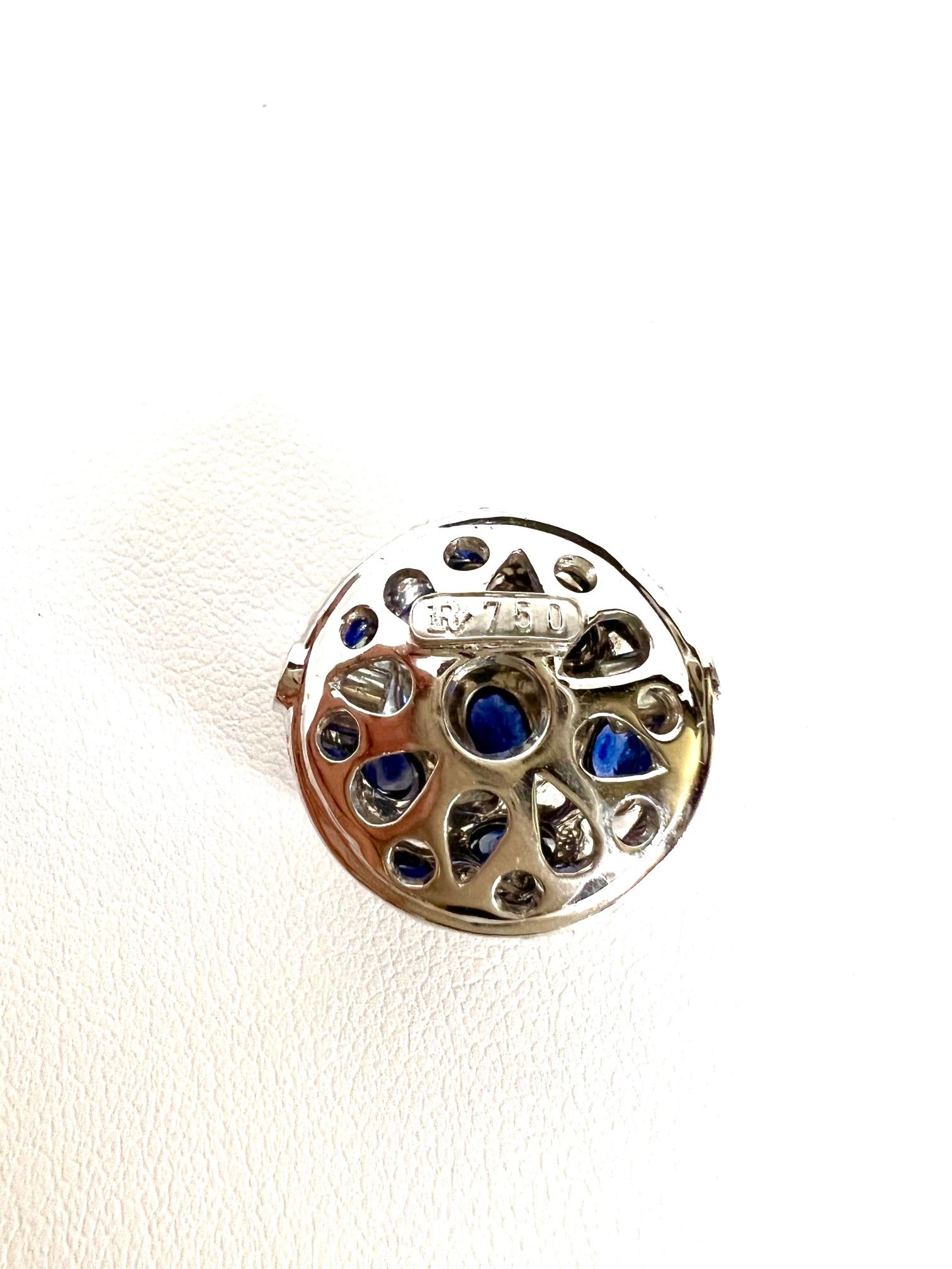 Thomas Leyser is renowned for his contemporary jewellery designs utilizing fine gemstones..

This clasp - pendant in 18k white gold 8,3gr. with 13 Sapphires oval 3,25cts. and 208 diamonds G/VS 0,88cts. is shaped like a bead. It can be 