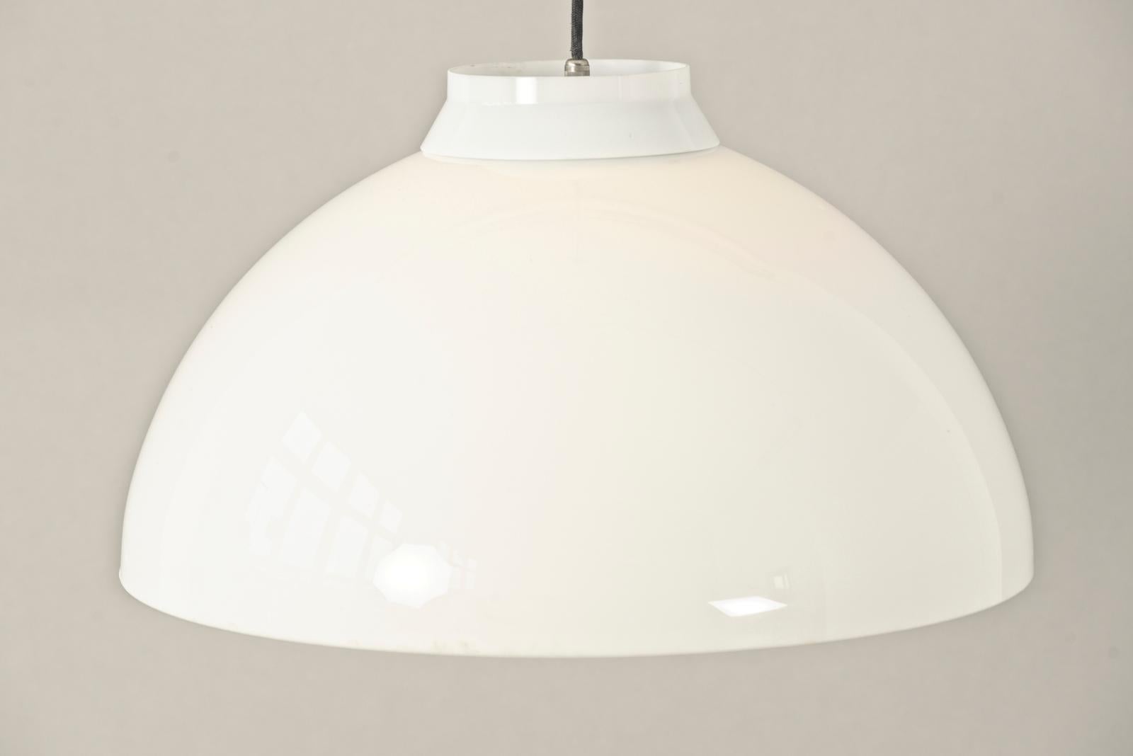 Mid-Century Modern Pendant Lamp 4006 by Pier Giacomo und Achille Castiglioni for Kartell, 1958 For Sale