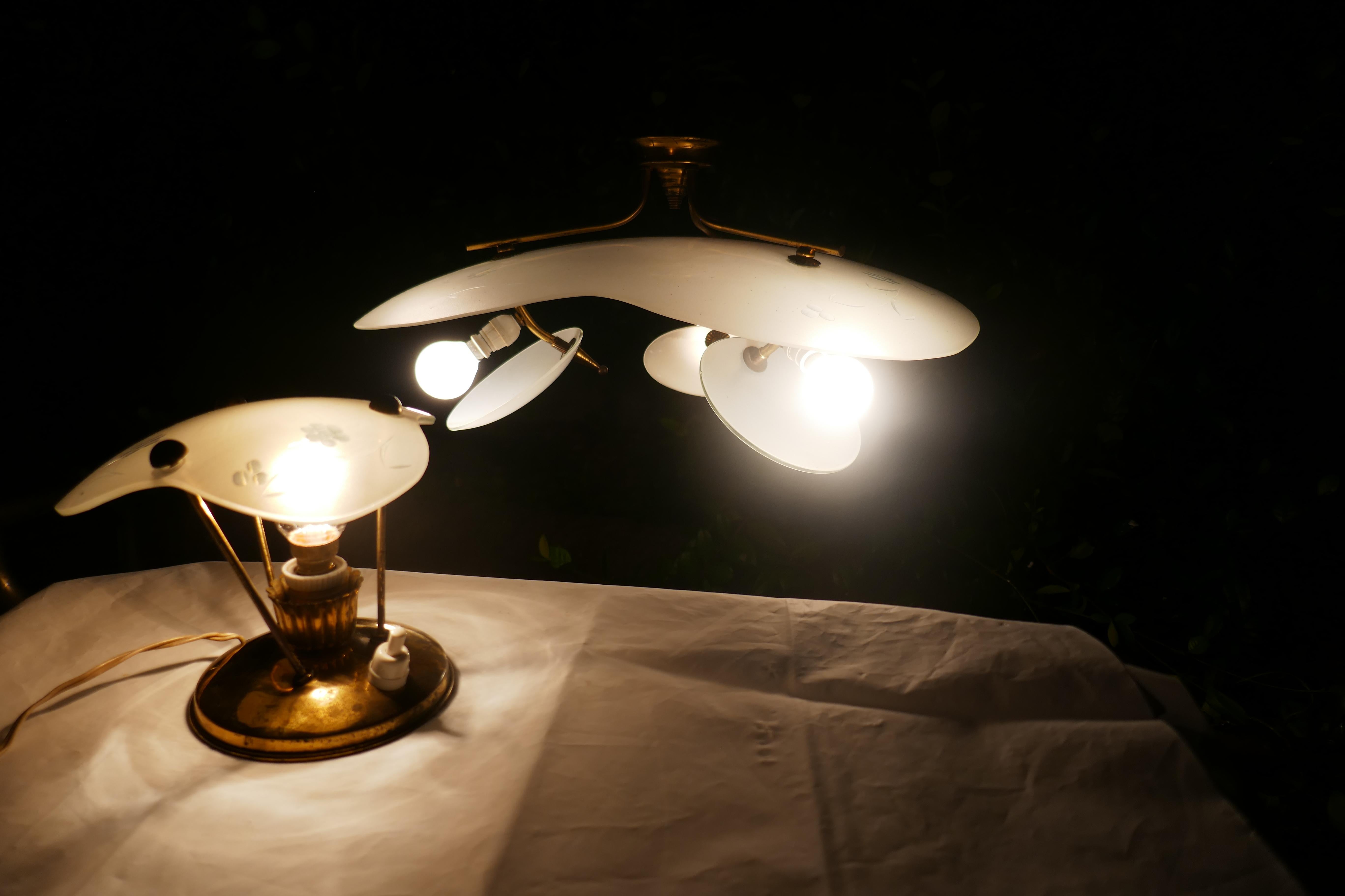 Pendant lamp and table lamp attributed to Pietro Chiesa in vendita 8