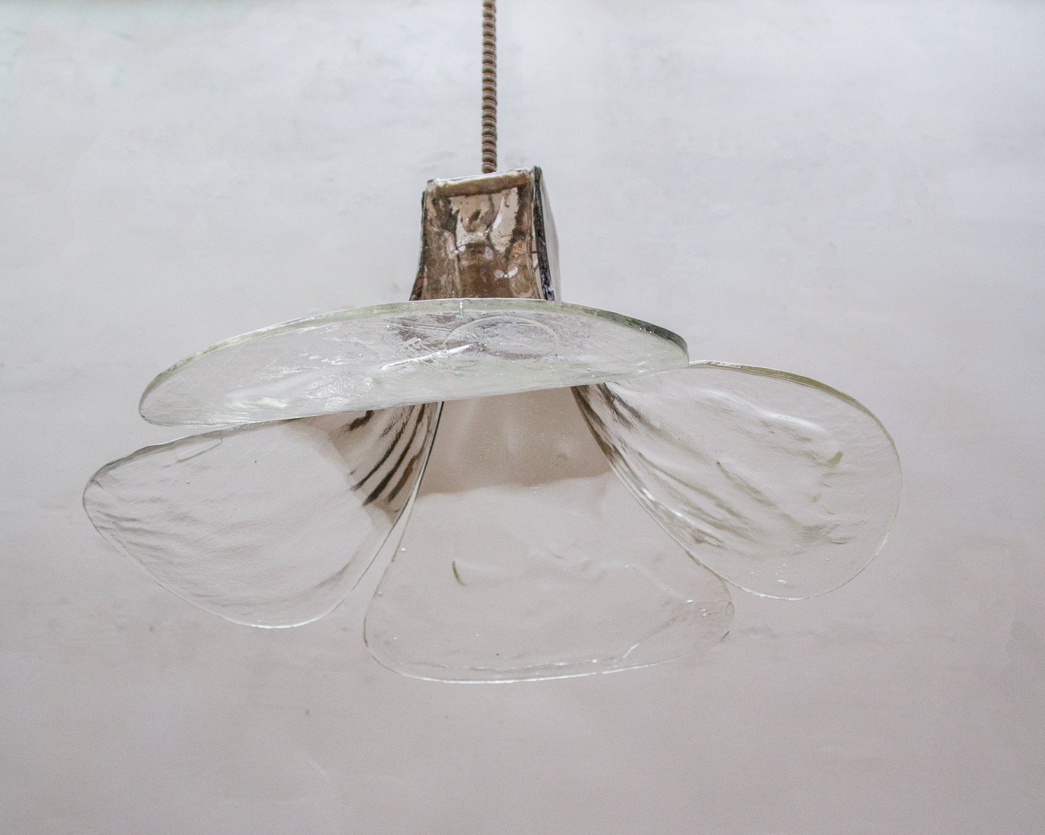 Mid-Century Modern Lampe suspendue Carlo Nason, Mazzega pour J.T. Kalmar en verre de Murano, années 1970 en vente