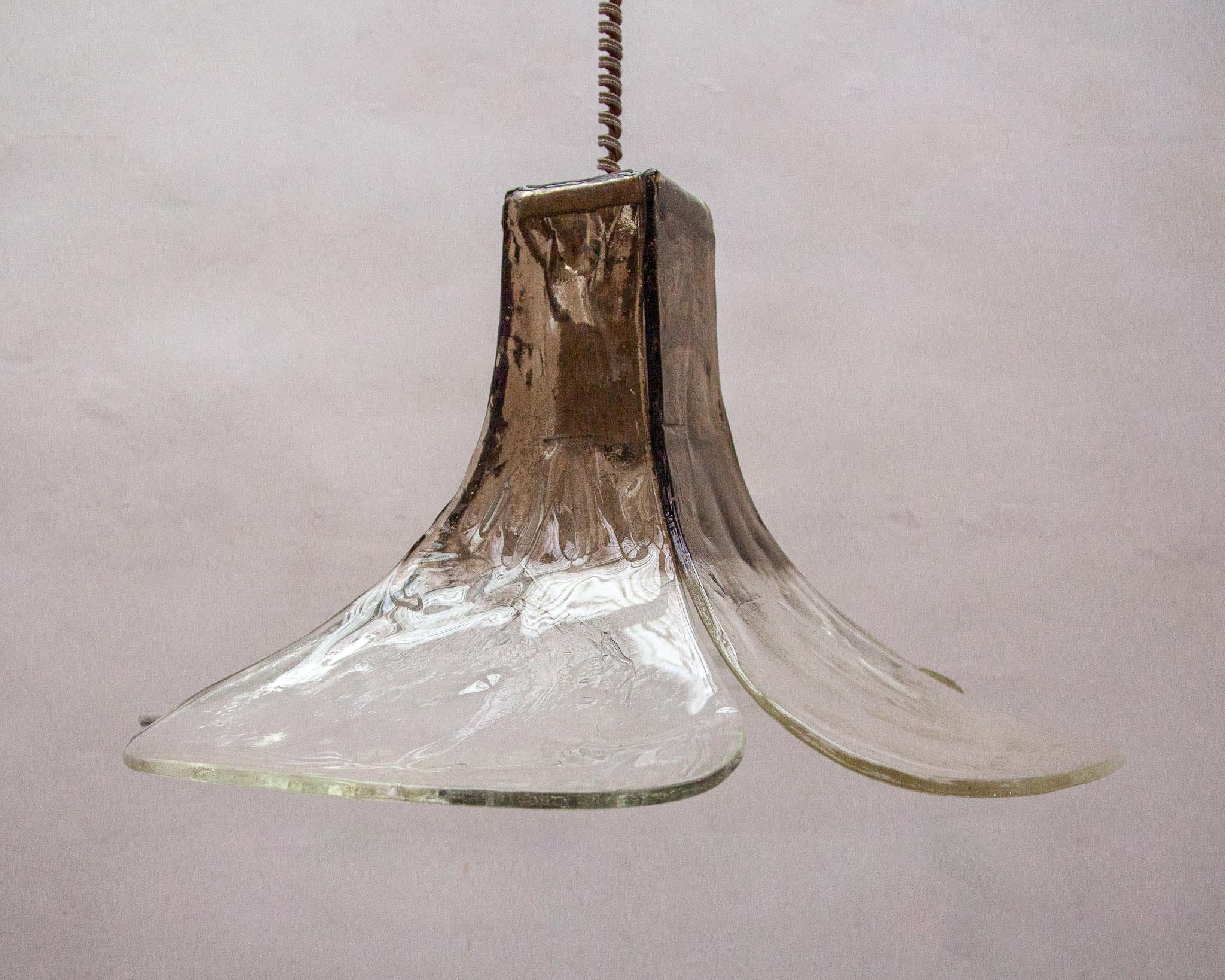 Autrichien Lampe suspendue Carlo Nason, Mazzega pour J.T. Kalmar en verre de Murano, années 1970 en vente