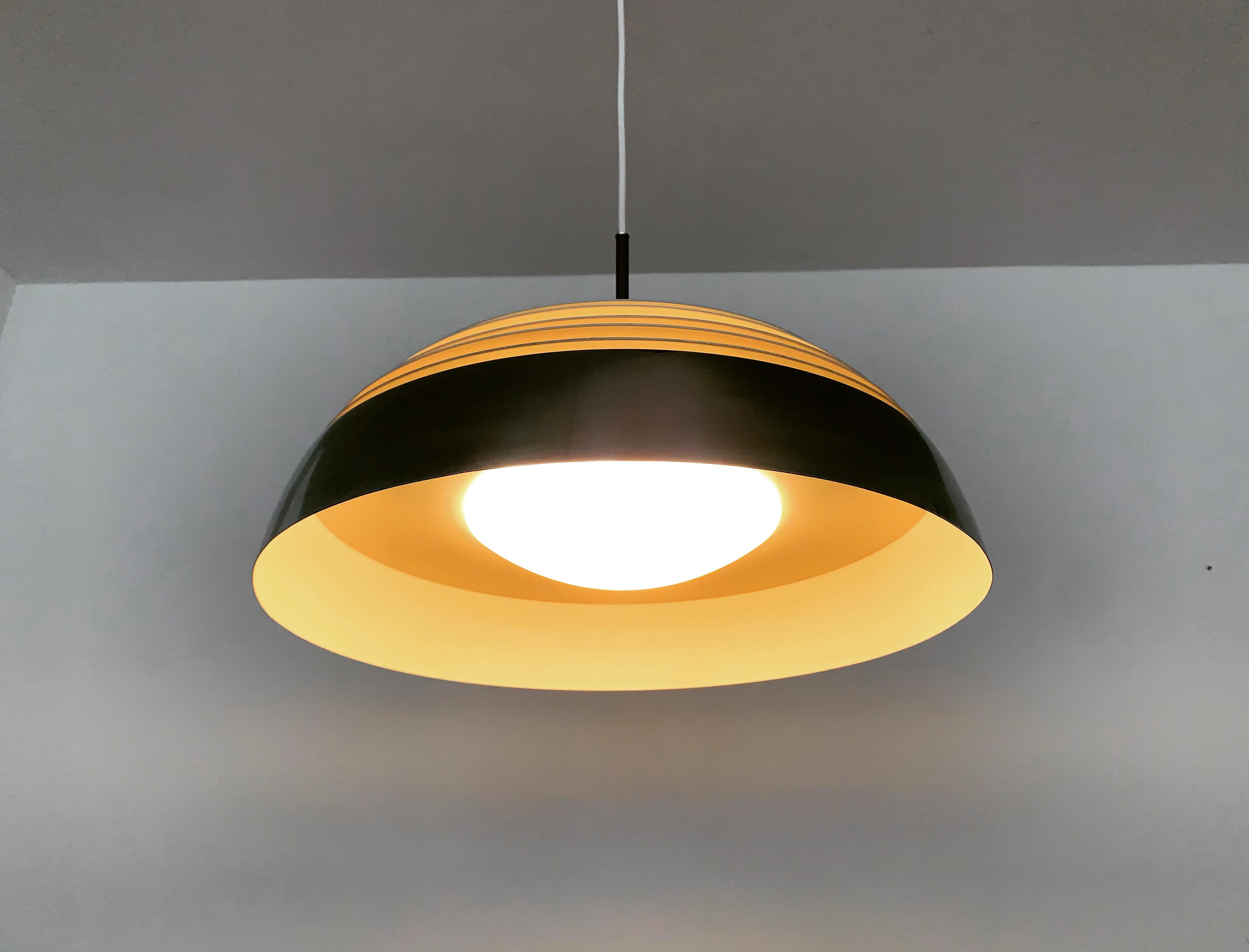 Lampada a sospensione di Doria in vendita 3