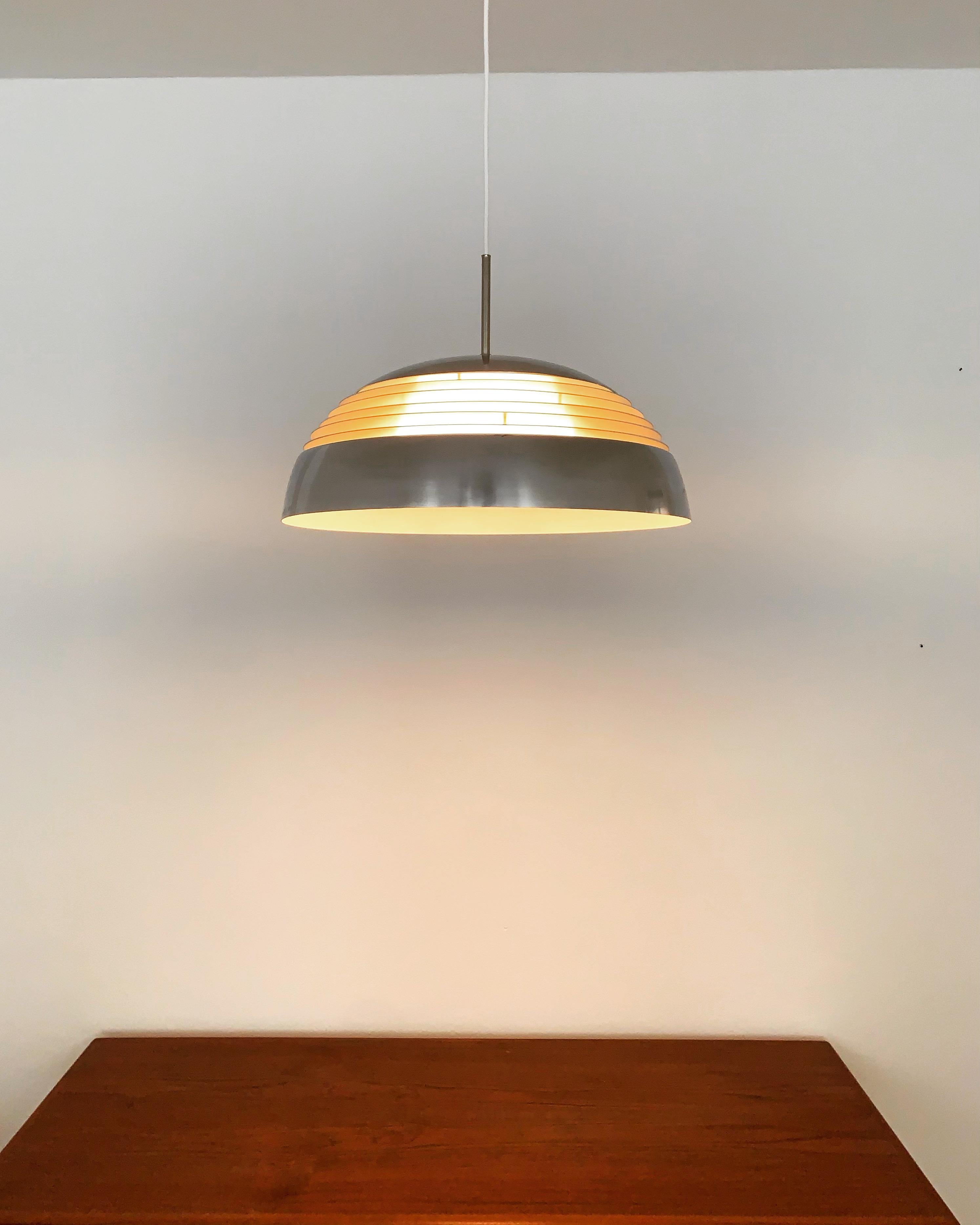 Lampada a sospensione di Doria in vendita 6