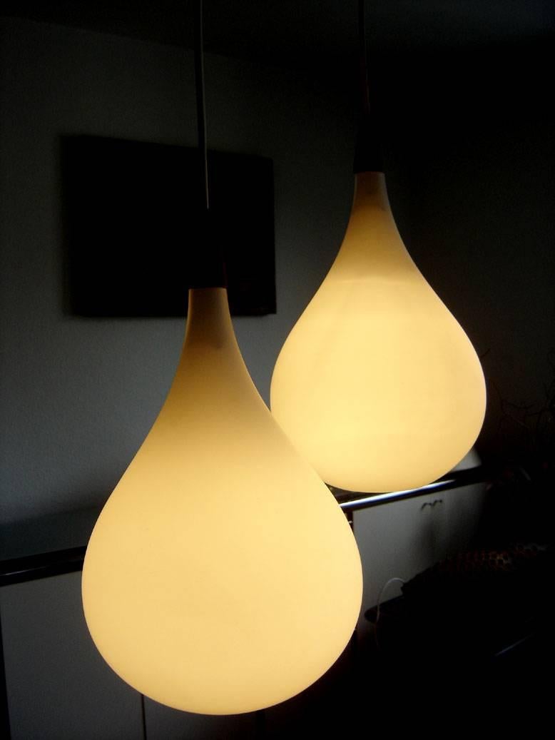 Elegant Pendant Lamp Drop by Uno & Östen Kristiansson for Luxus Vittsjö Sweden In Good Condition For Sale In Munich, DE