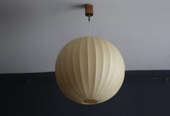 Pendant lamp in "Cocoon" from the 60s made in Italy
