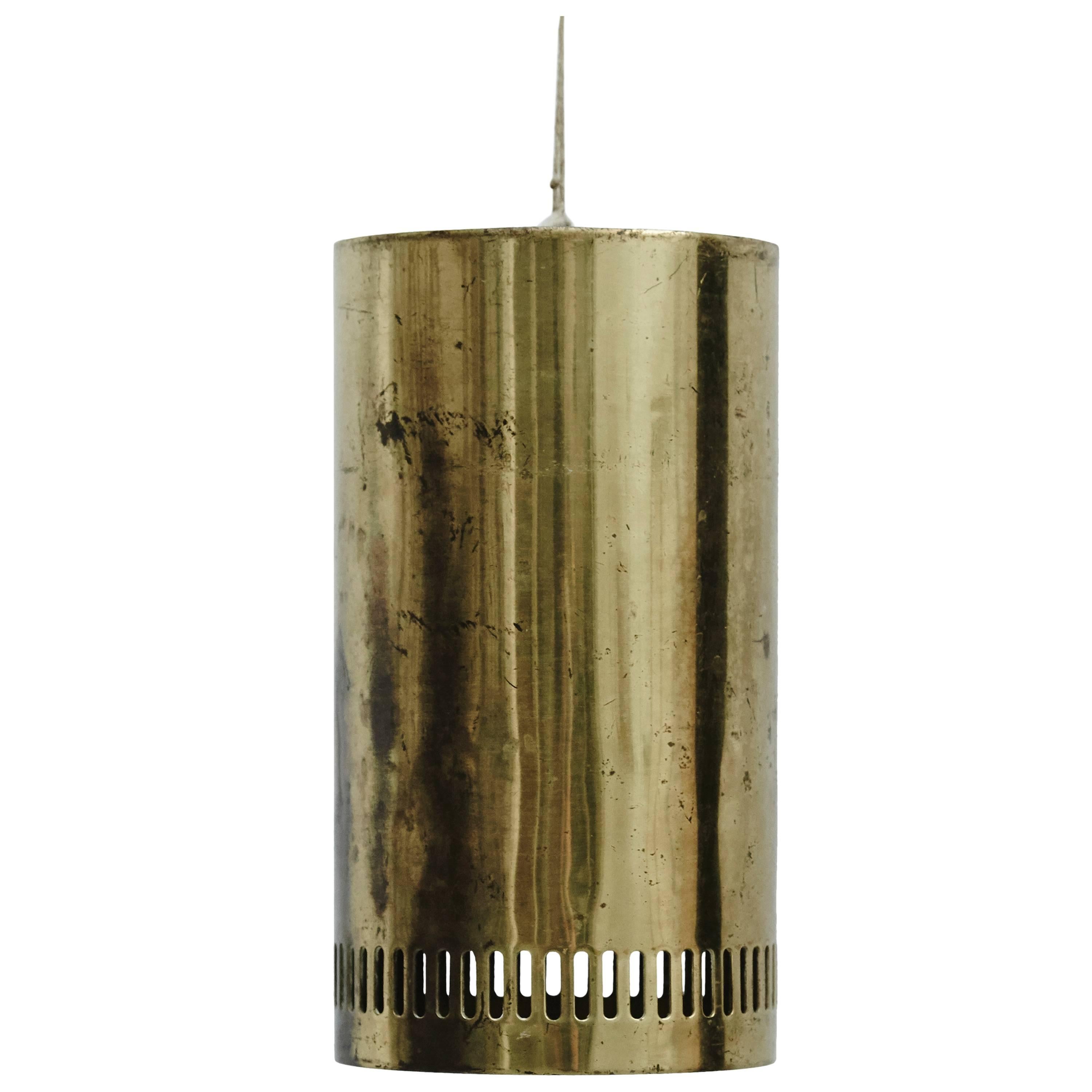 Pendant lamp designed by Unknown artist.
Lamp in style of savoy lamp by Alvar Aalto, circa 1935 in Helsinki.
Doesn’t include lighting system or bulb as shown on the photo

In original condition, with minor wear consistent with age and use,