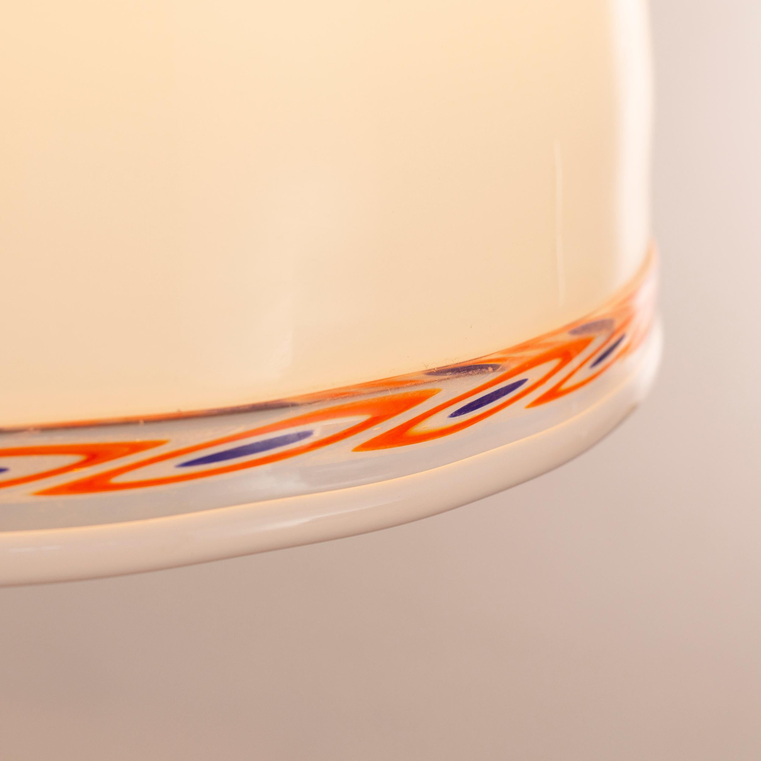 Pendant Lamp in White Murano Glass with Red Murrine, Italy For Sale 1