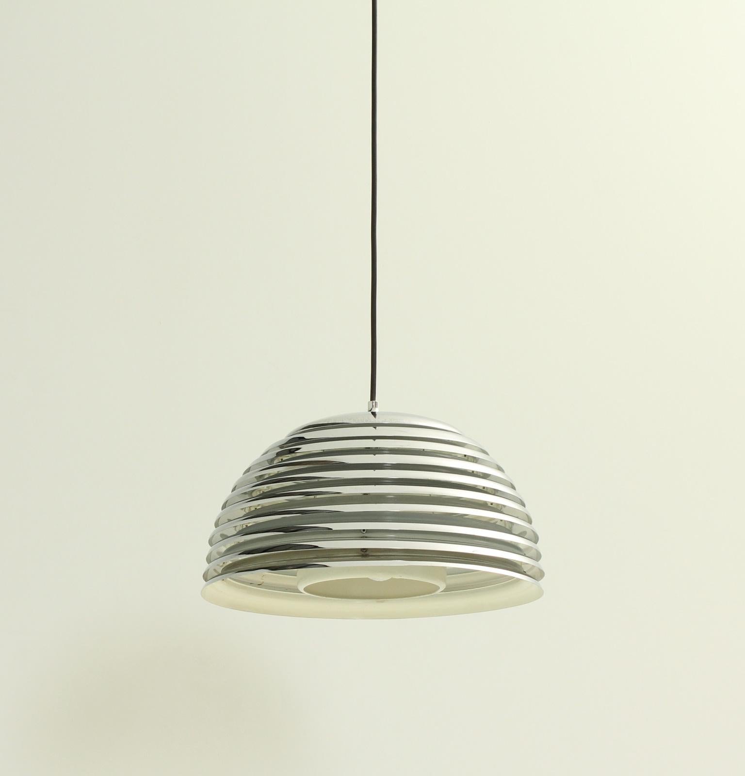 Metal Pendant Lamp Model 5648 by Kazuo Motozawa