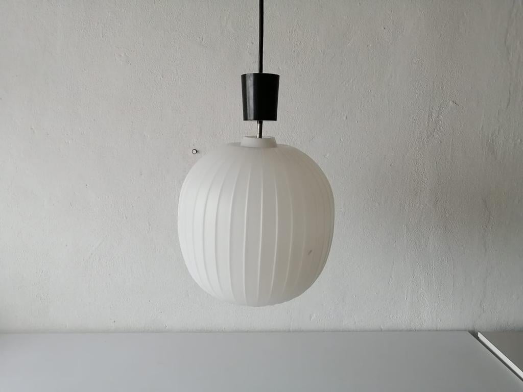 Pendant Lamp Bologna by Aloys Ferdinand Gangkofner for Peill & Putzler, 1950s In Good Condition In Hagenbach, DE