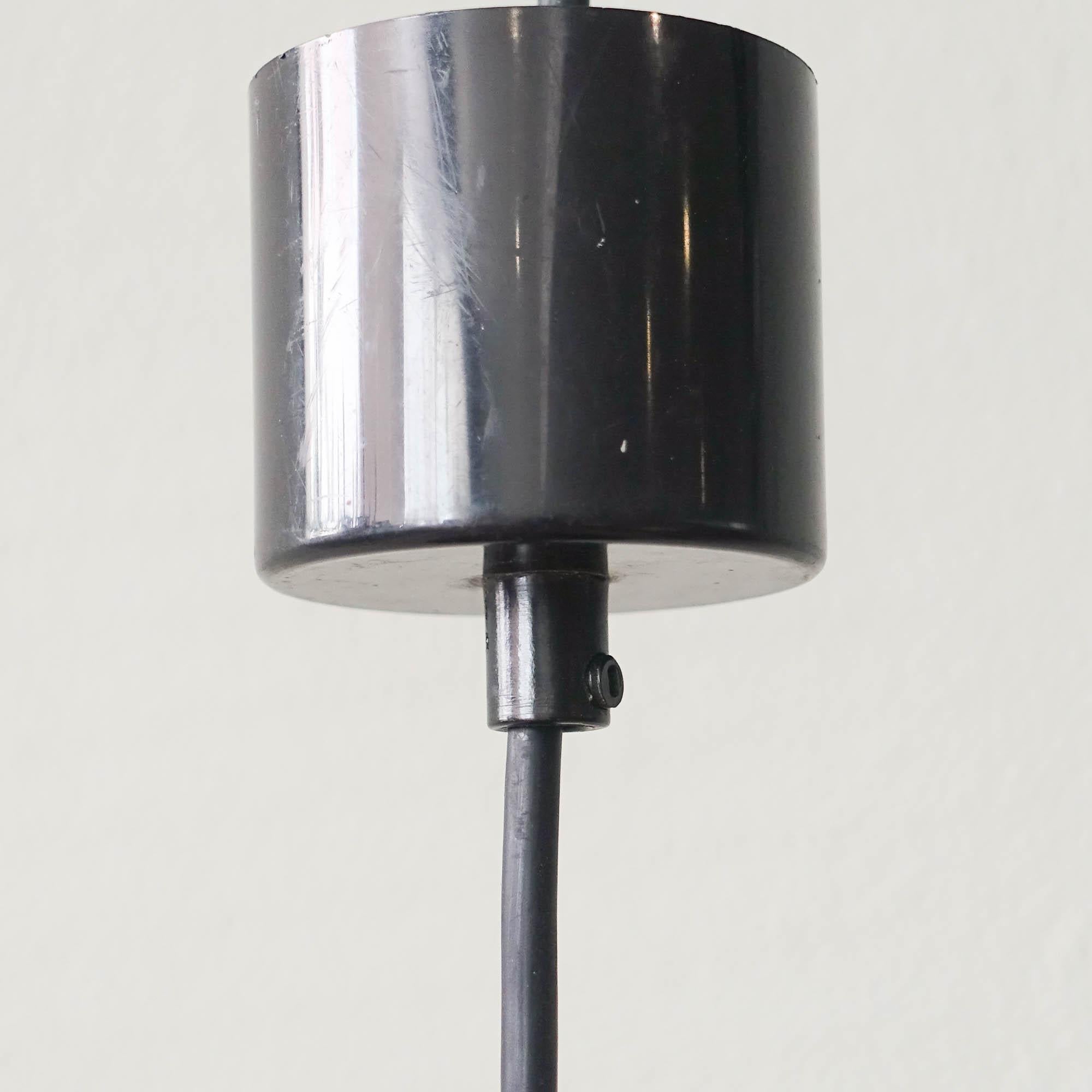 Pendant Lamp, model Lampiatta, by De Pas, D’Urbino, & Lomazzi for Stilnovo, 1971 For Sale 4