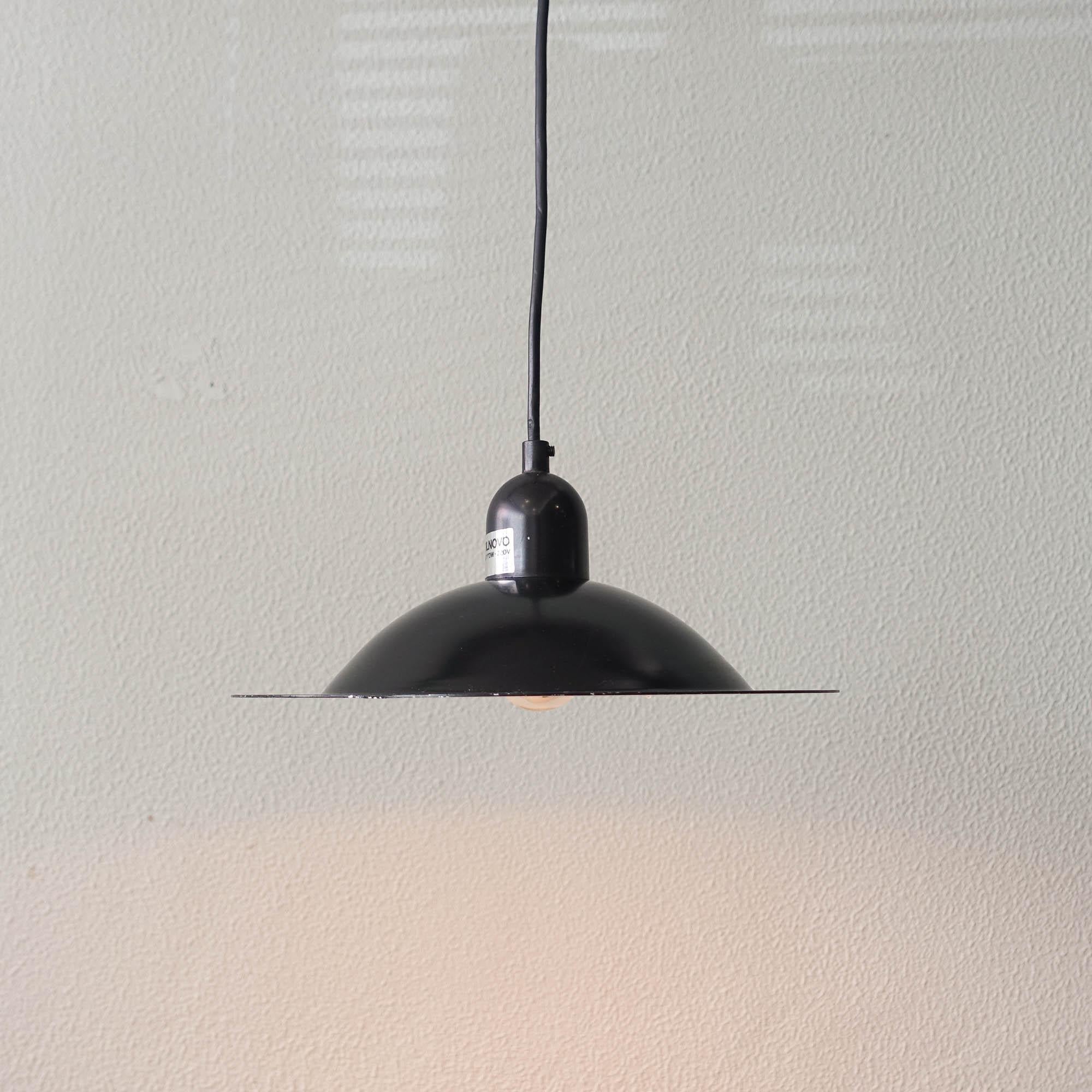 Pendant Lamp, model Lampiatta, by De Pas, D’Urbino, & Lomazzi for Stilnovo, 1971 In Good Condition For Sale In Lisboa, PT