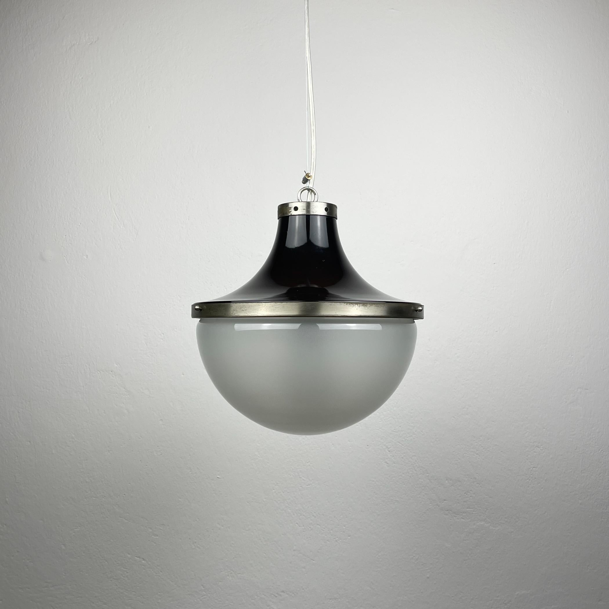 Lámpara colgante Pi cavo de Sergio Mazza para Artemide, Italia Años 60 en Bueno estado para la venta en Miklavž Pri Taboru, SI