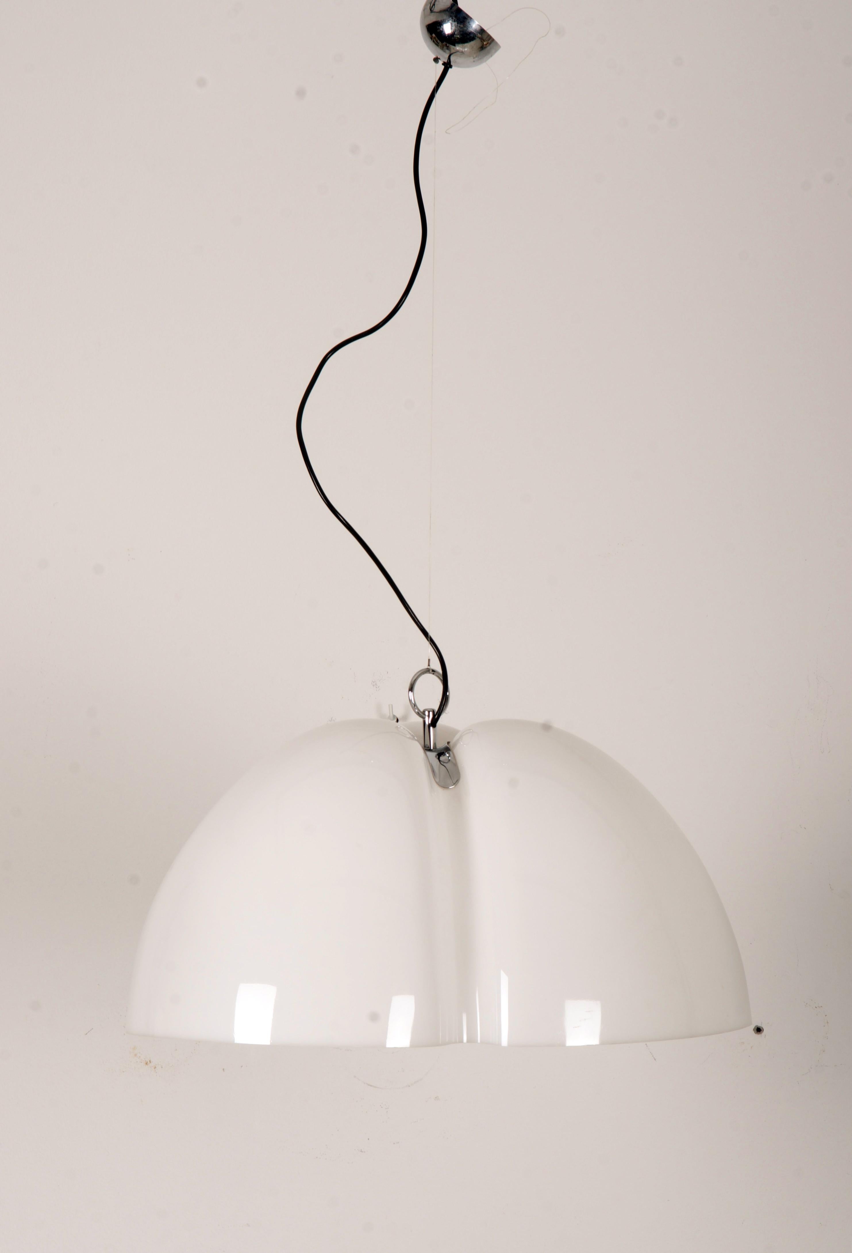 Lampe suspendue ou lampe à suspension 