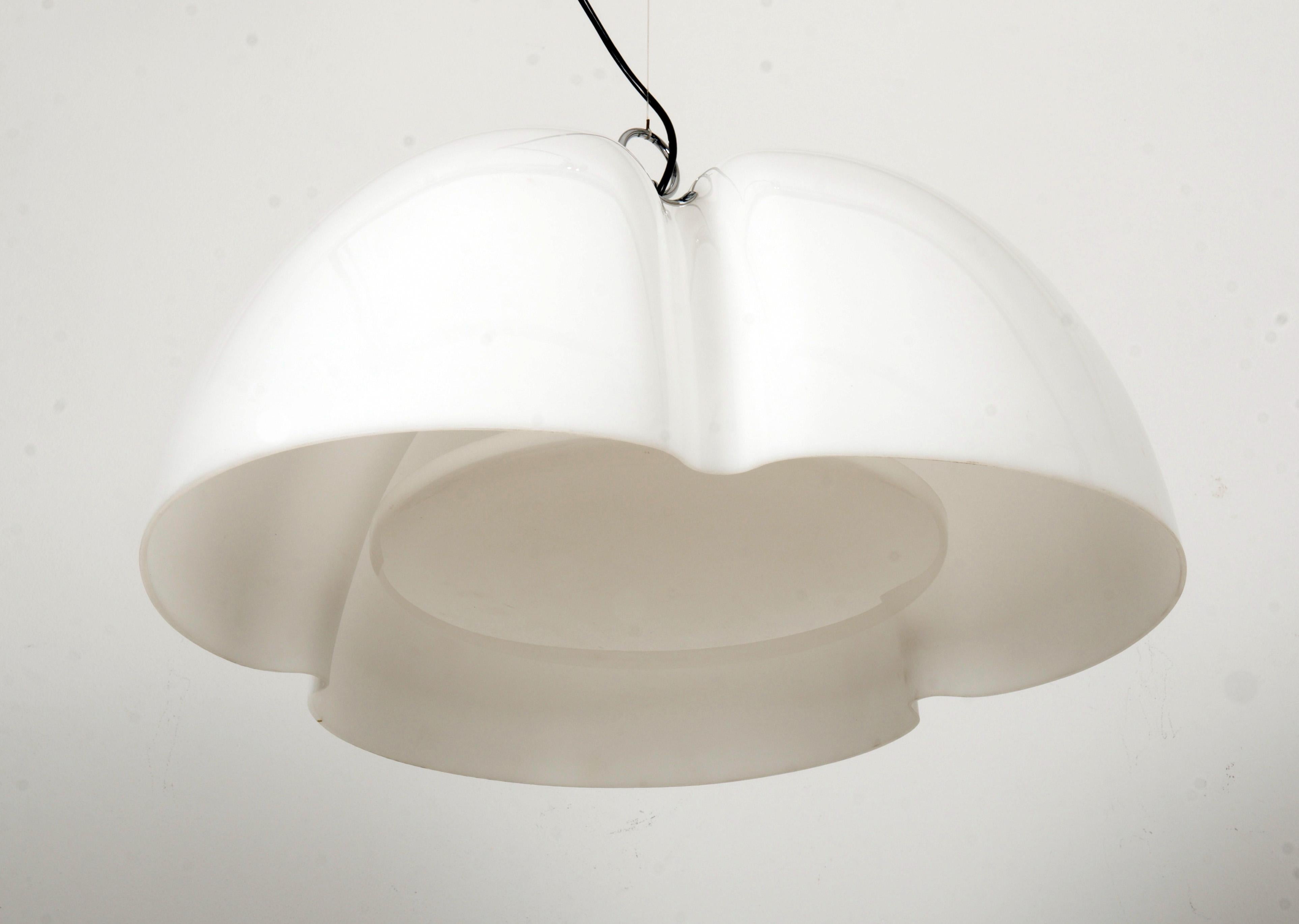 Allemand Lampe à suspension Tricena By Ingo Maurer For Design M München en vente