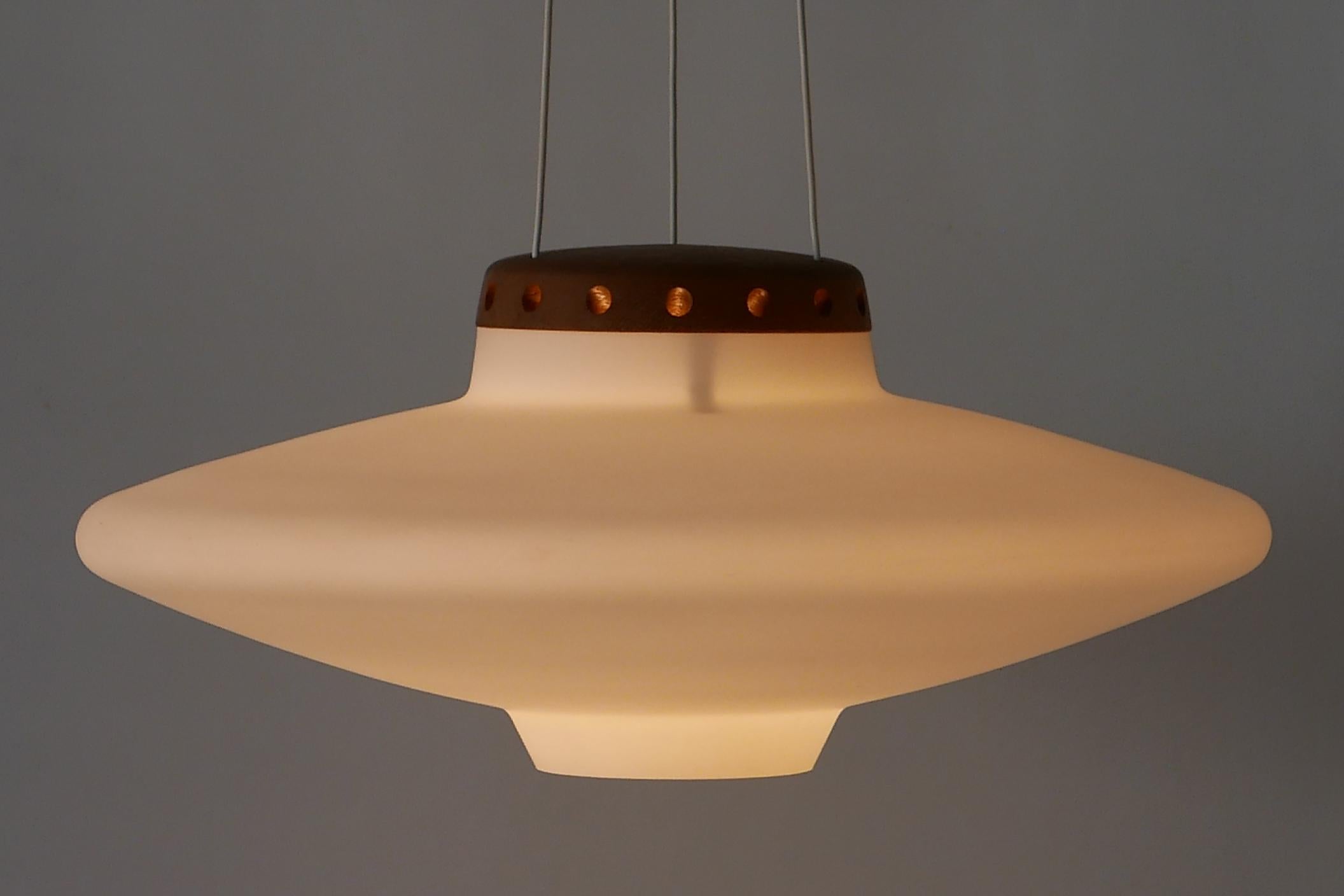Pendant Lamp Ufo by Uno & Östen Kristiansson, 1950s for Luxus Vittsjö, Sweden 4